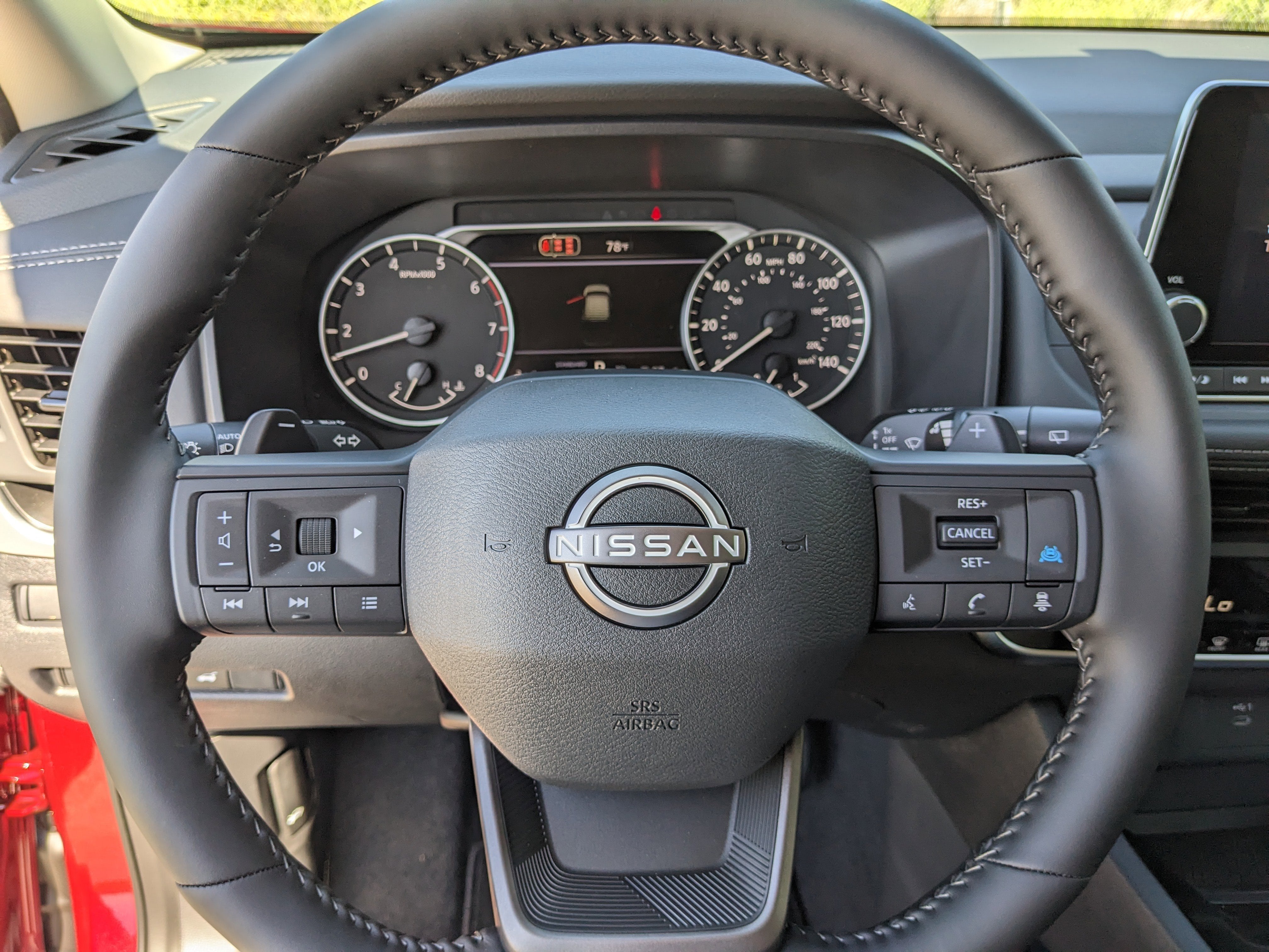 2026 Nissan Rogue SV