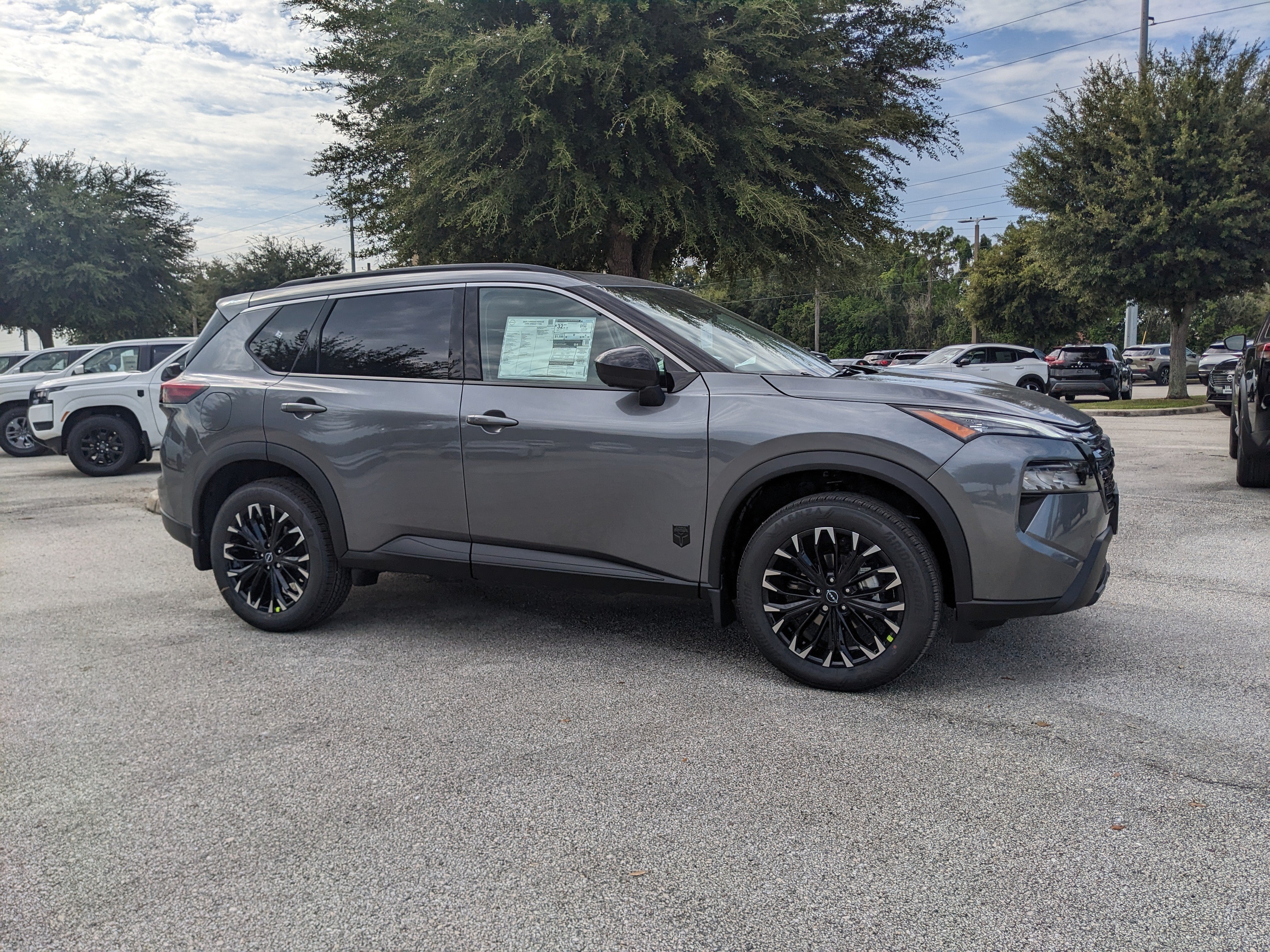 2026 Nissan Rogue Dark Armor