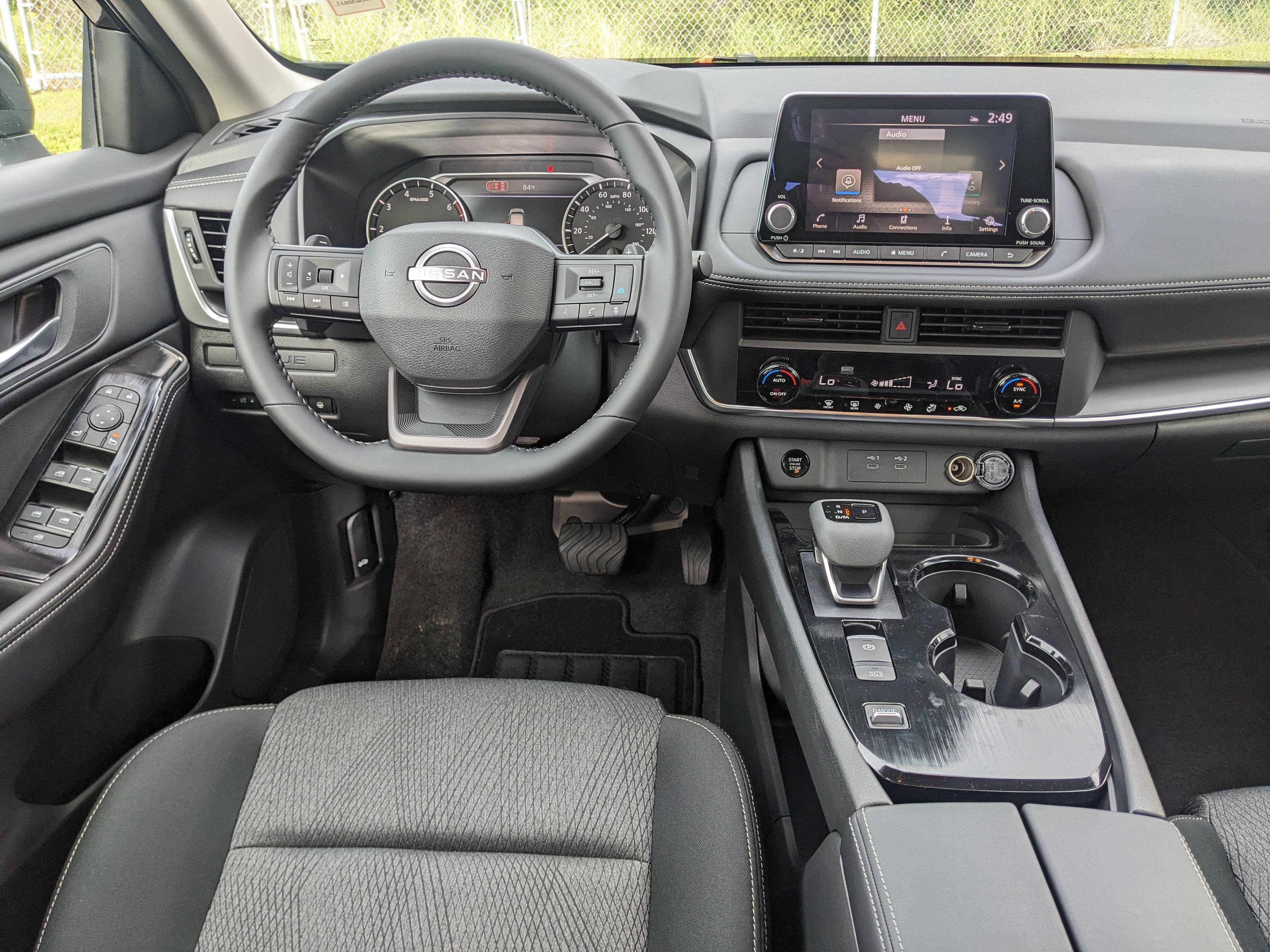 2027 Nissan Rogue SV