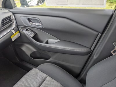 2027 Nissan Rogue SV