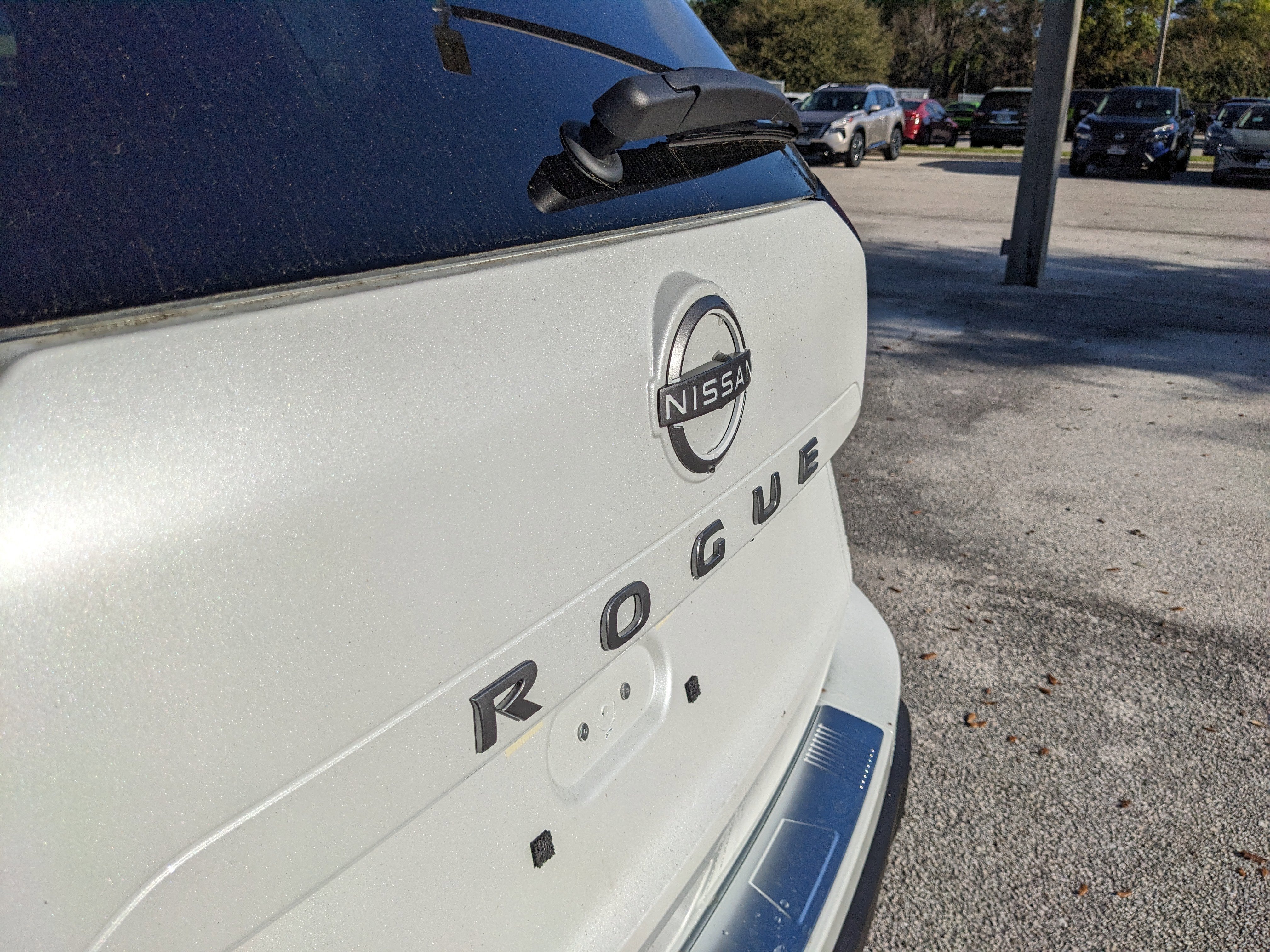 2026 Nissan Rogue SV