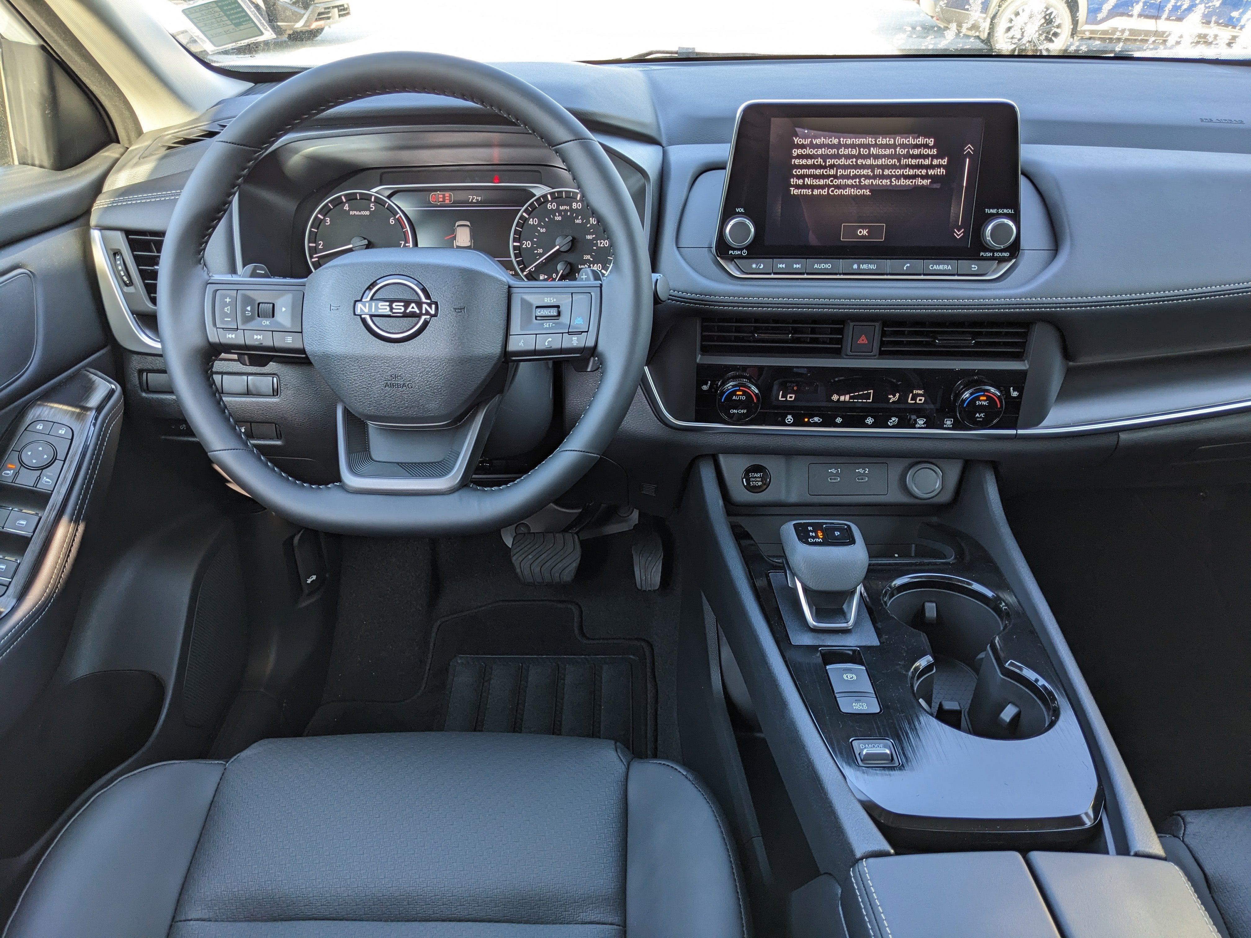 2026 Nissan Rogue Dark Armor