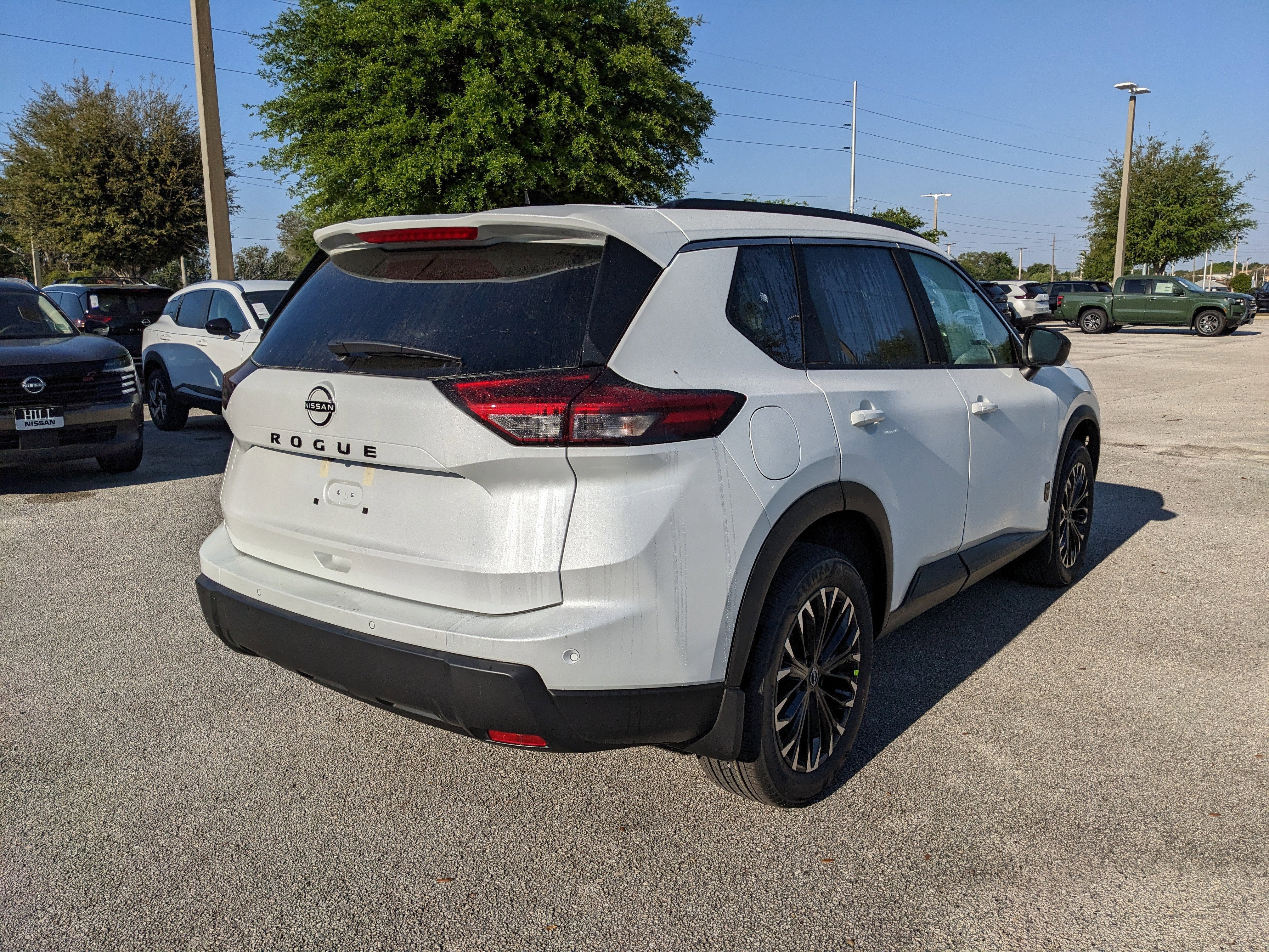 2026 Nissan Rogue Dark Armor