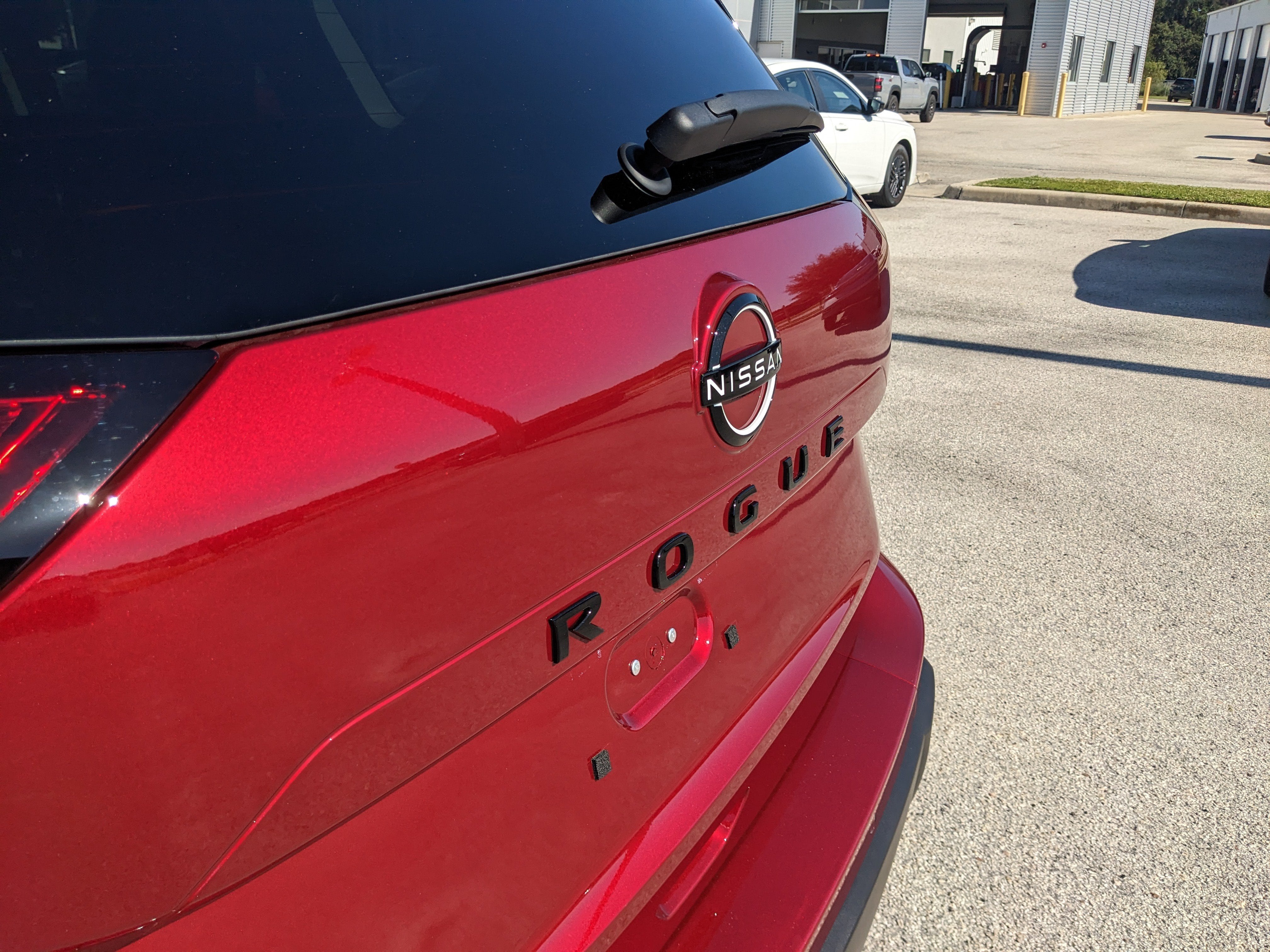 2026 Nissan Rogue Dark Armor