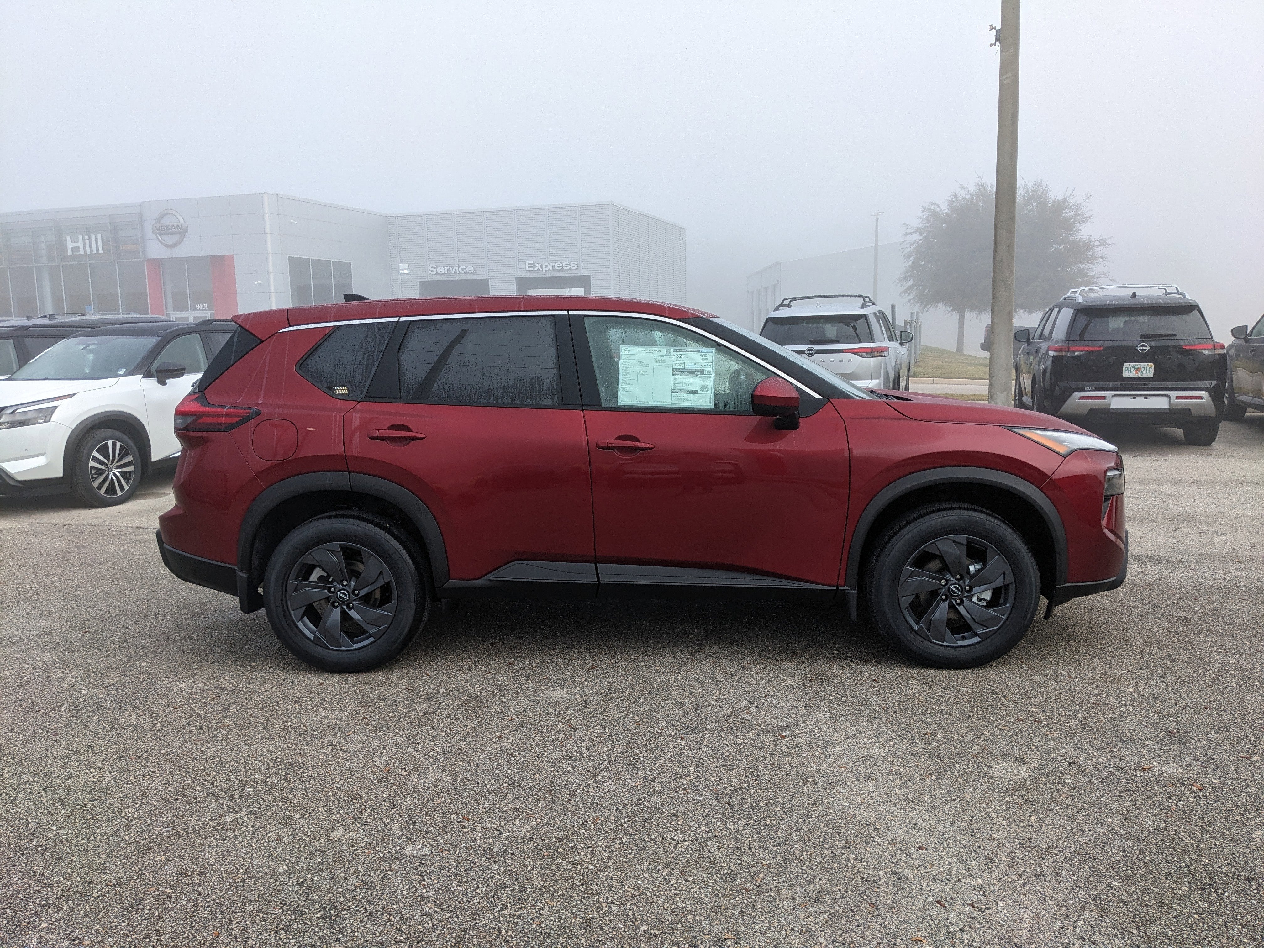 2026 Nissan Rogue SV