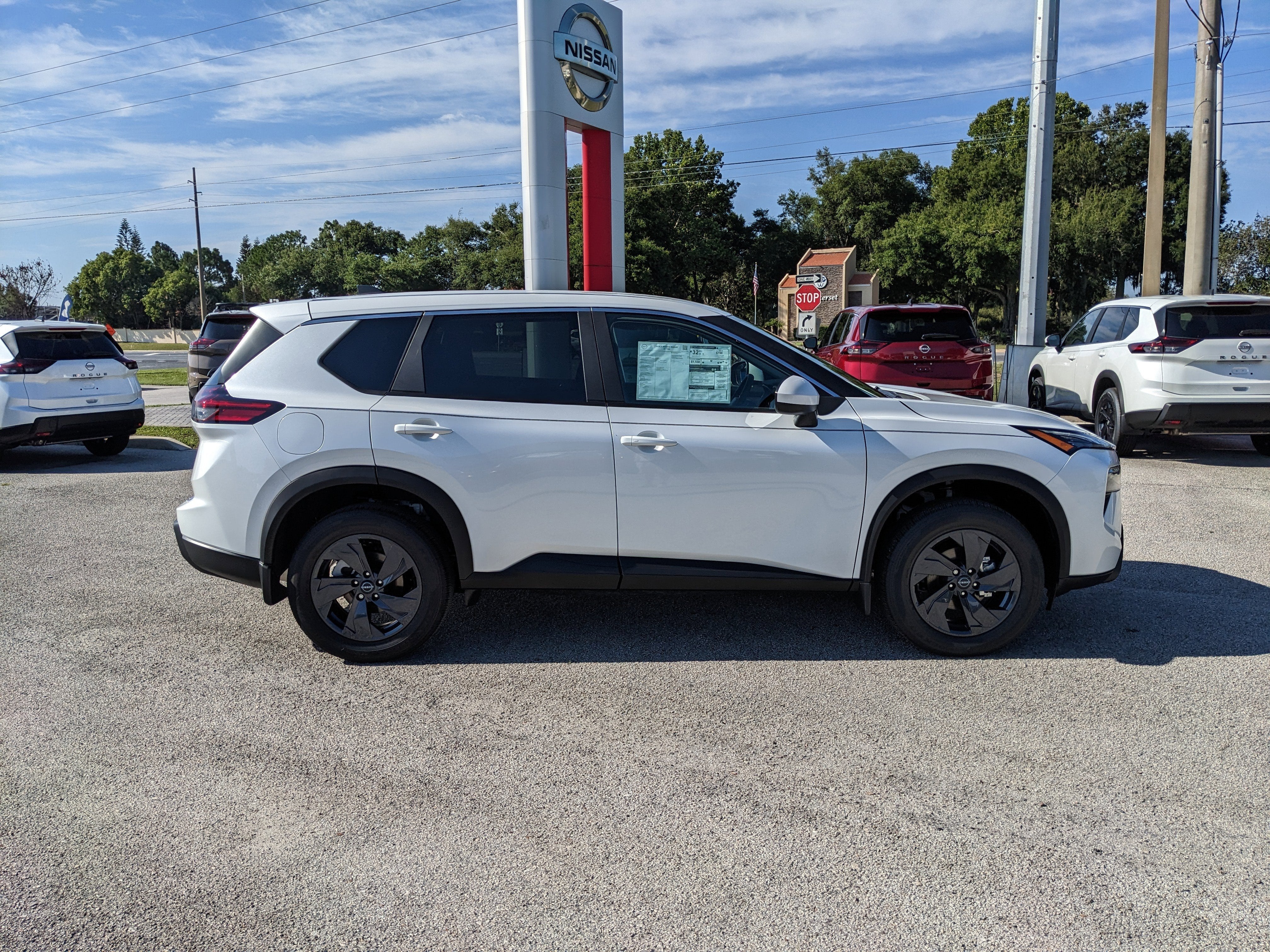 2026 Nissan Rogue SV