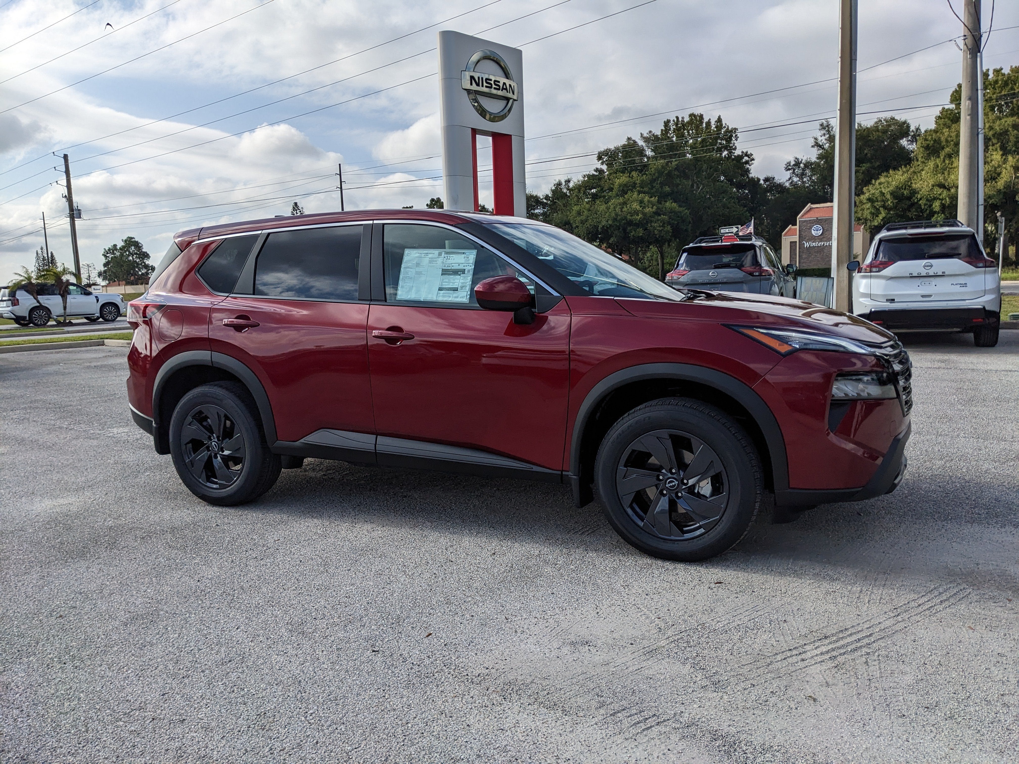 2026 Nissan Rogue SV