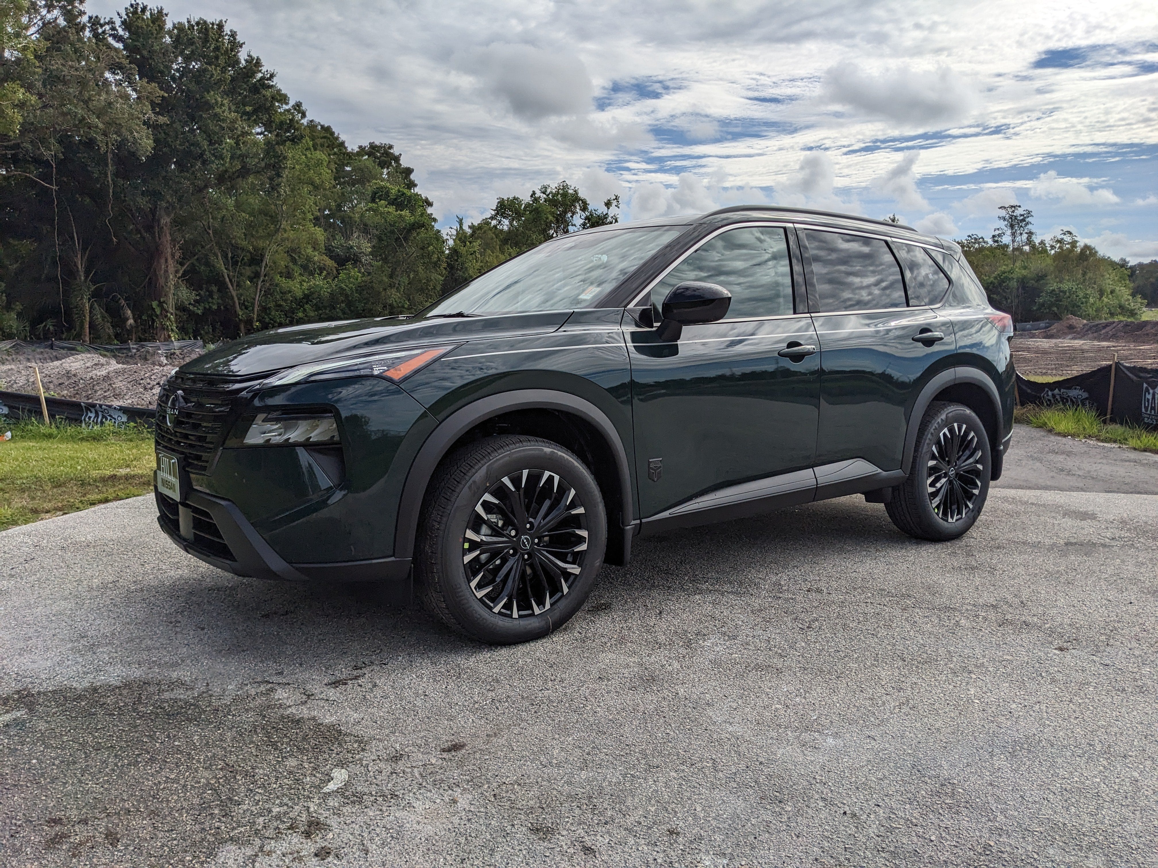 2027 Nissan Rogue Dark Armor