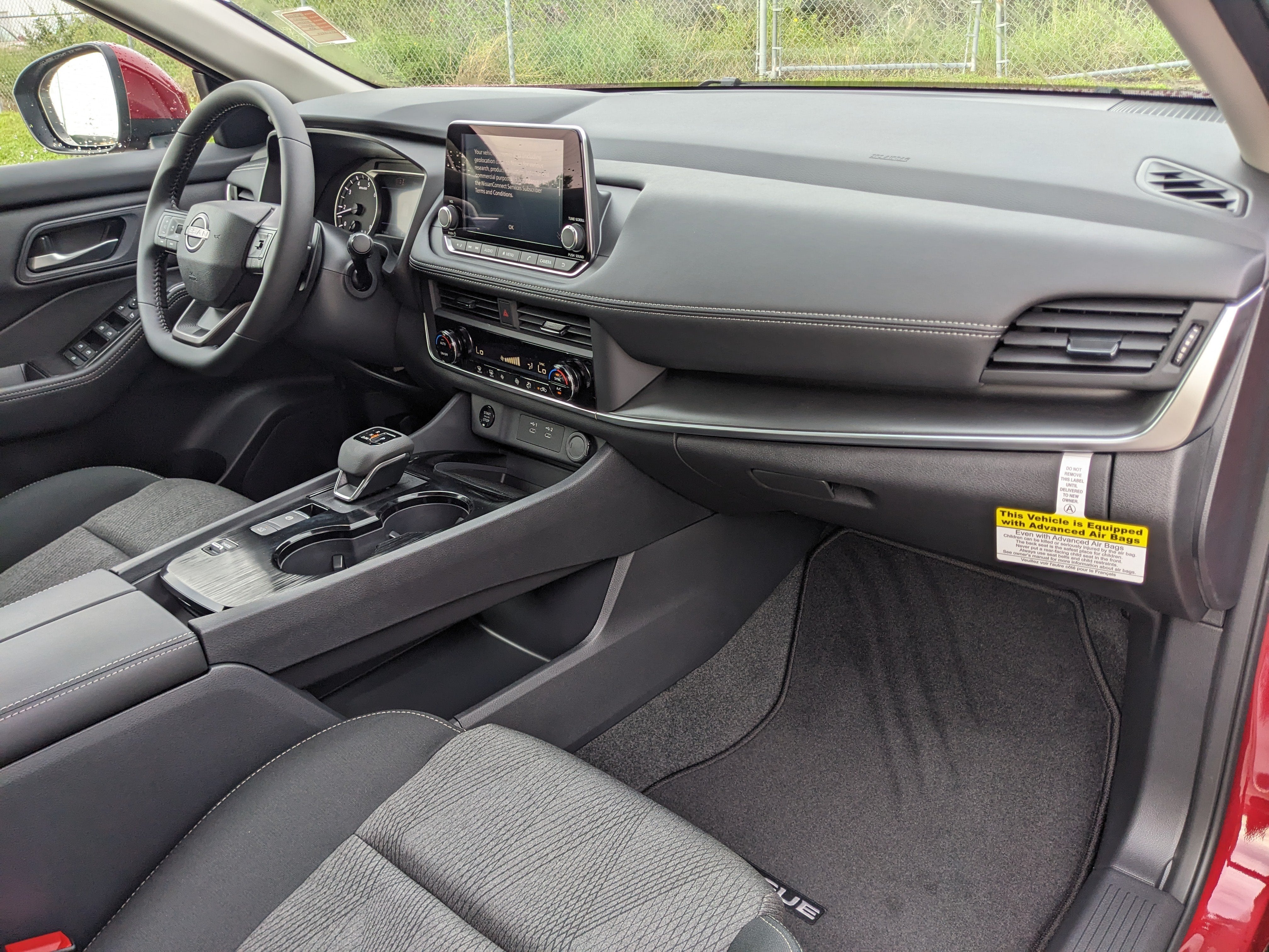 2027 Nissan Rogue SV