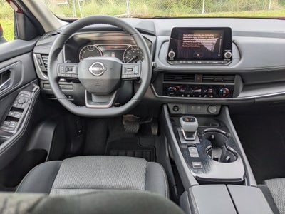 2027 Nissan Rogue SV