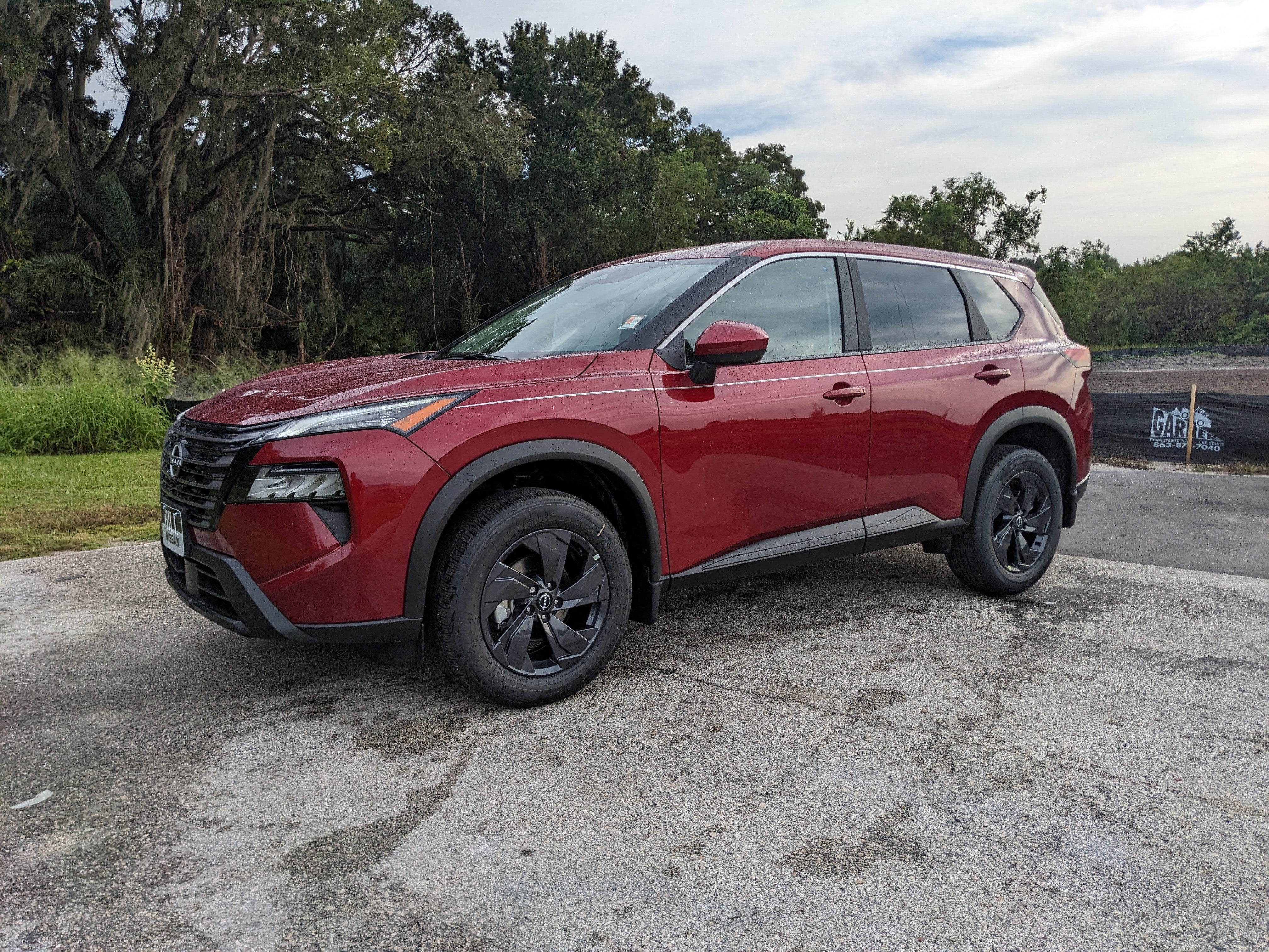2027 Nissan Rogue SV
