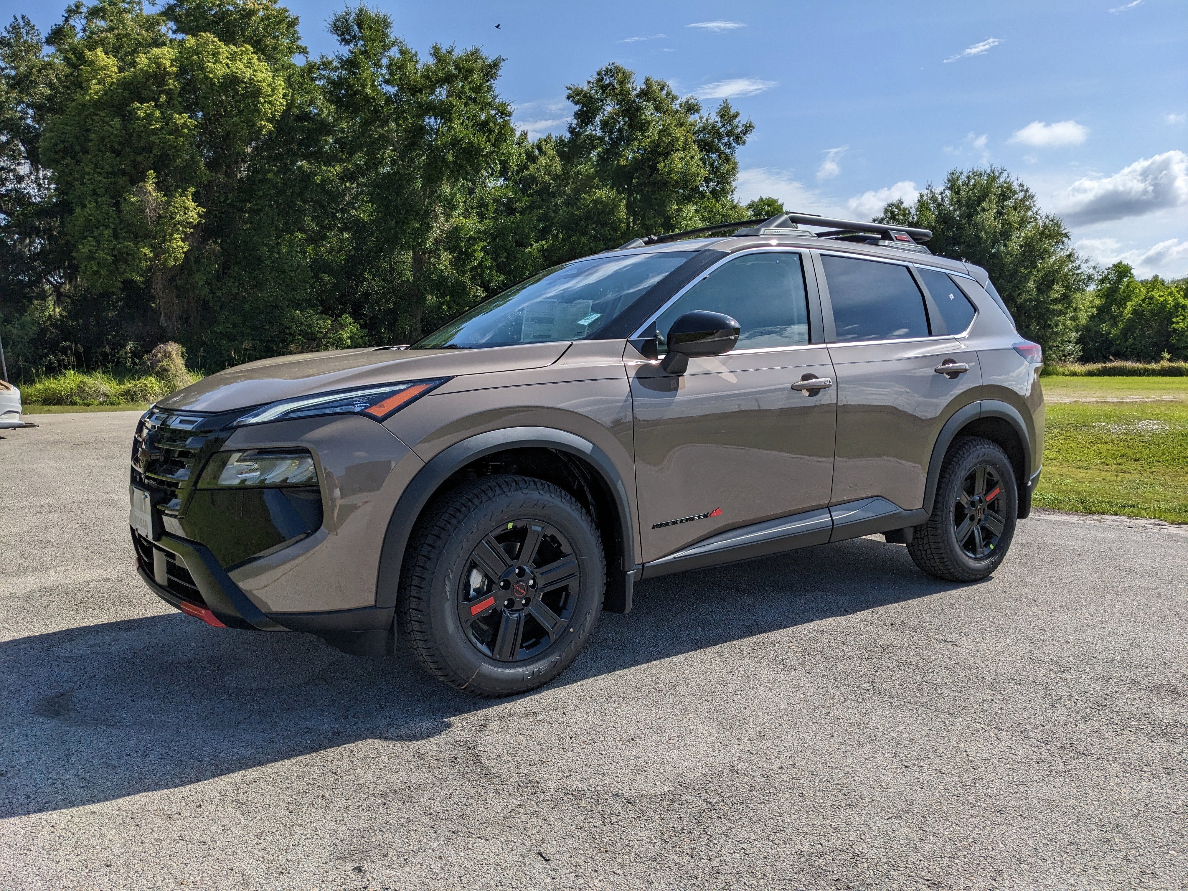 2026 Nissan Rogue Rock Creek
