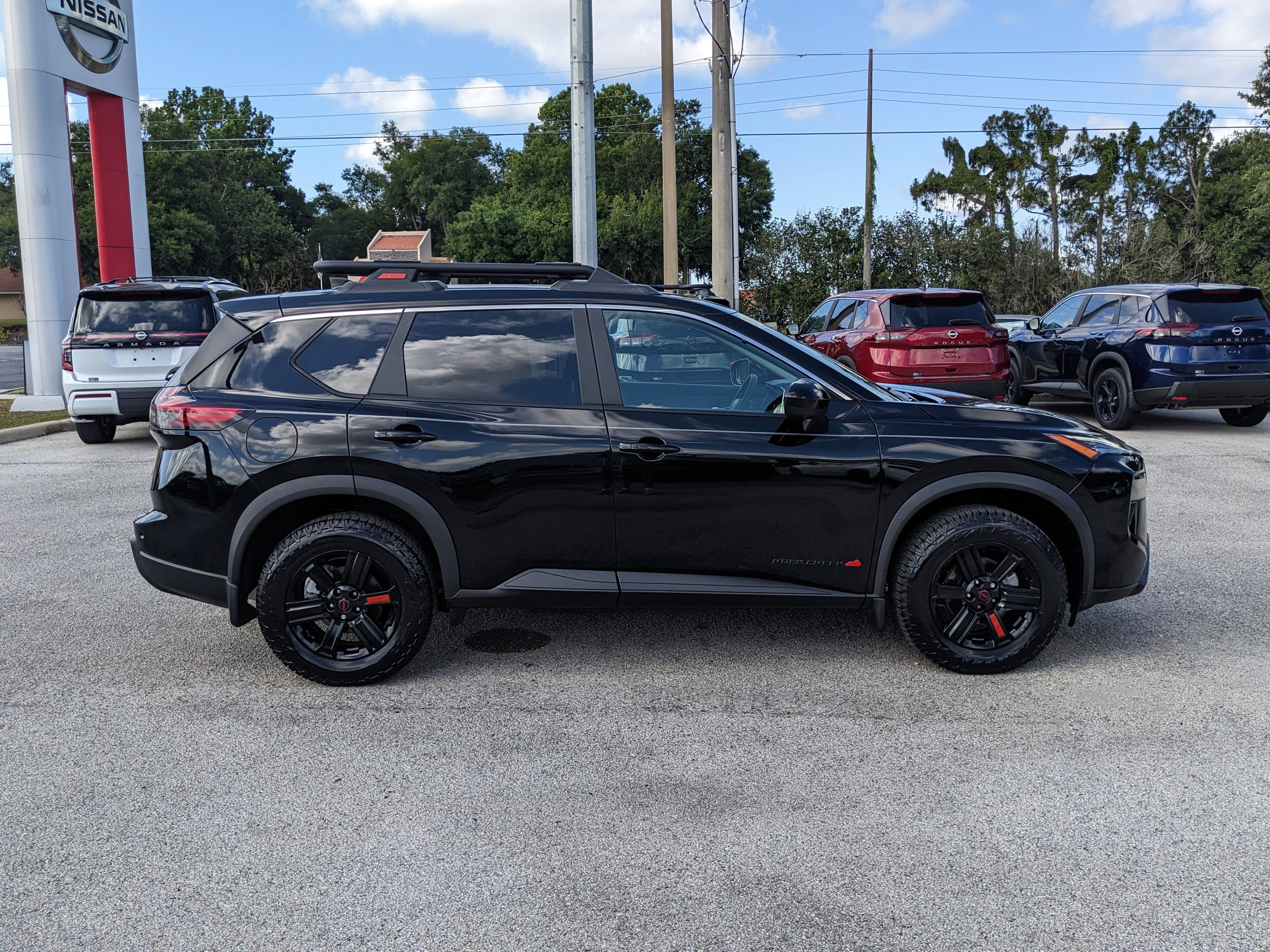 2025 Nissan Rogue Rock Creek
