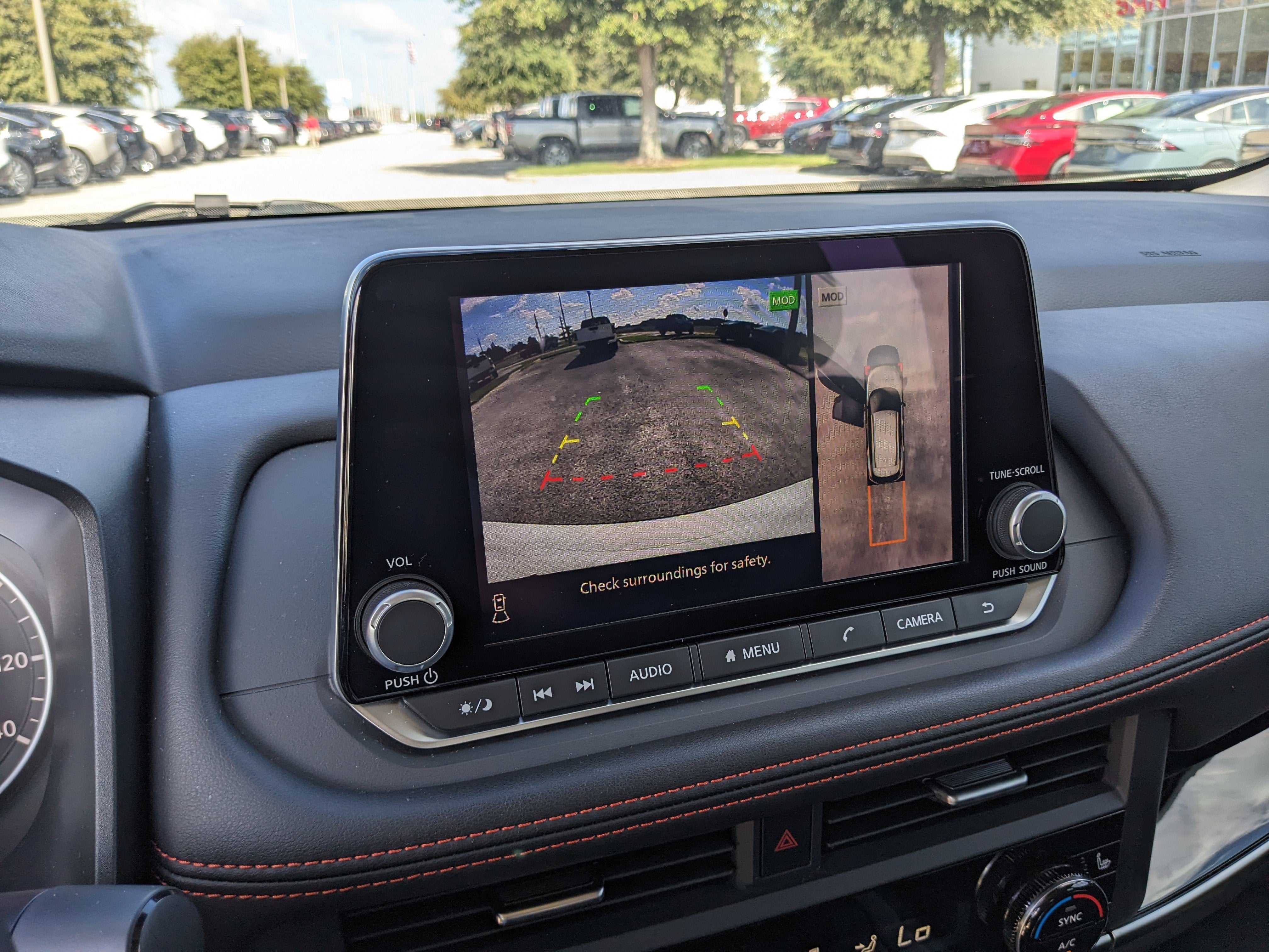 2025 Nissan Rogue Rock Creek
