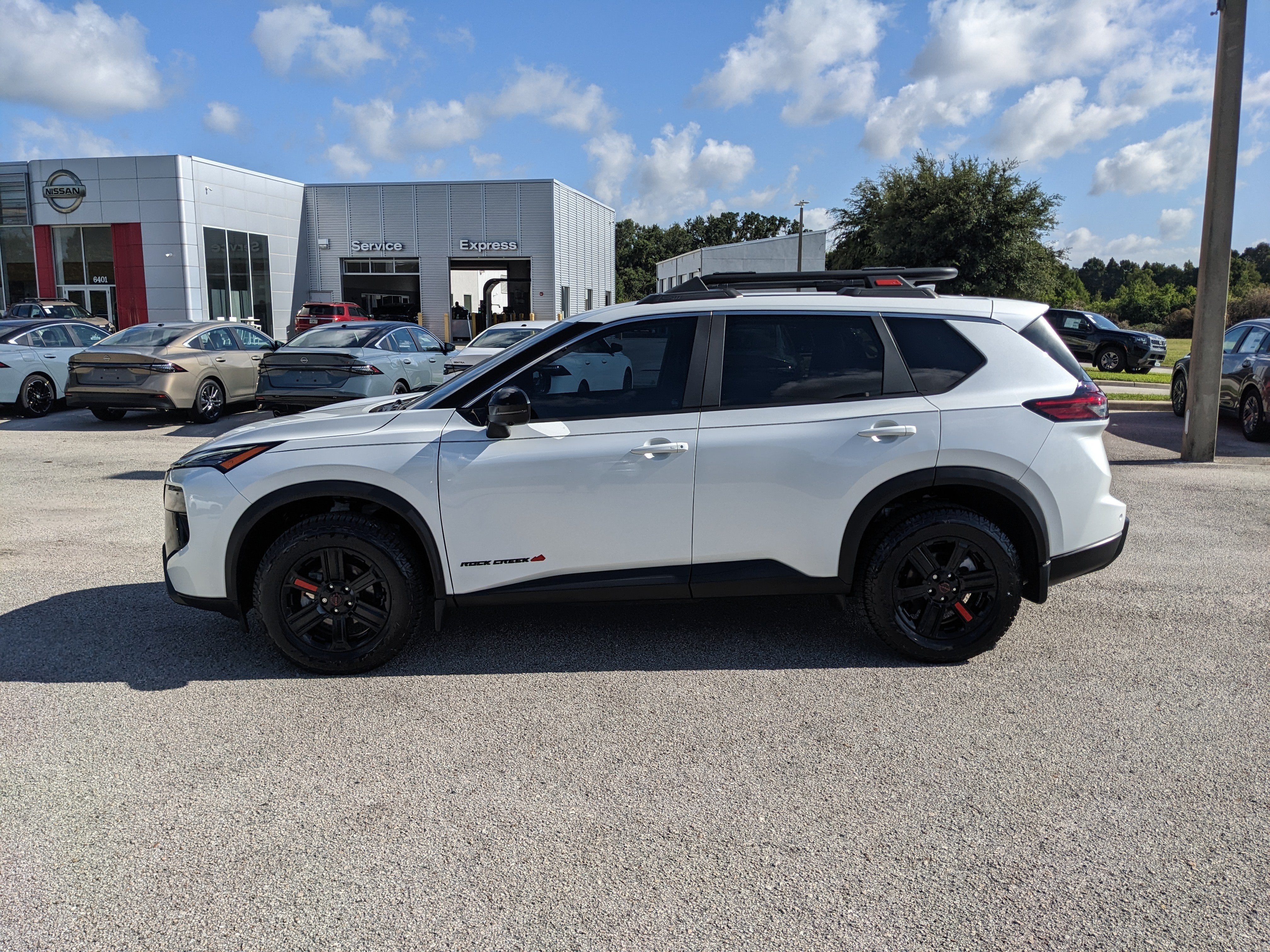 2025 Nissan Rogue Rock Creek