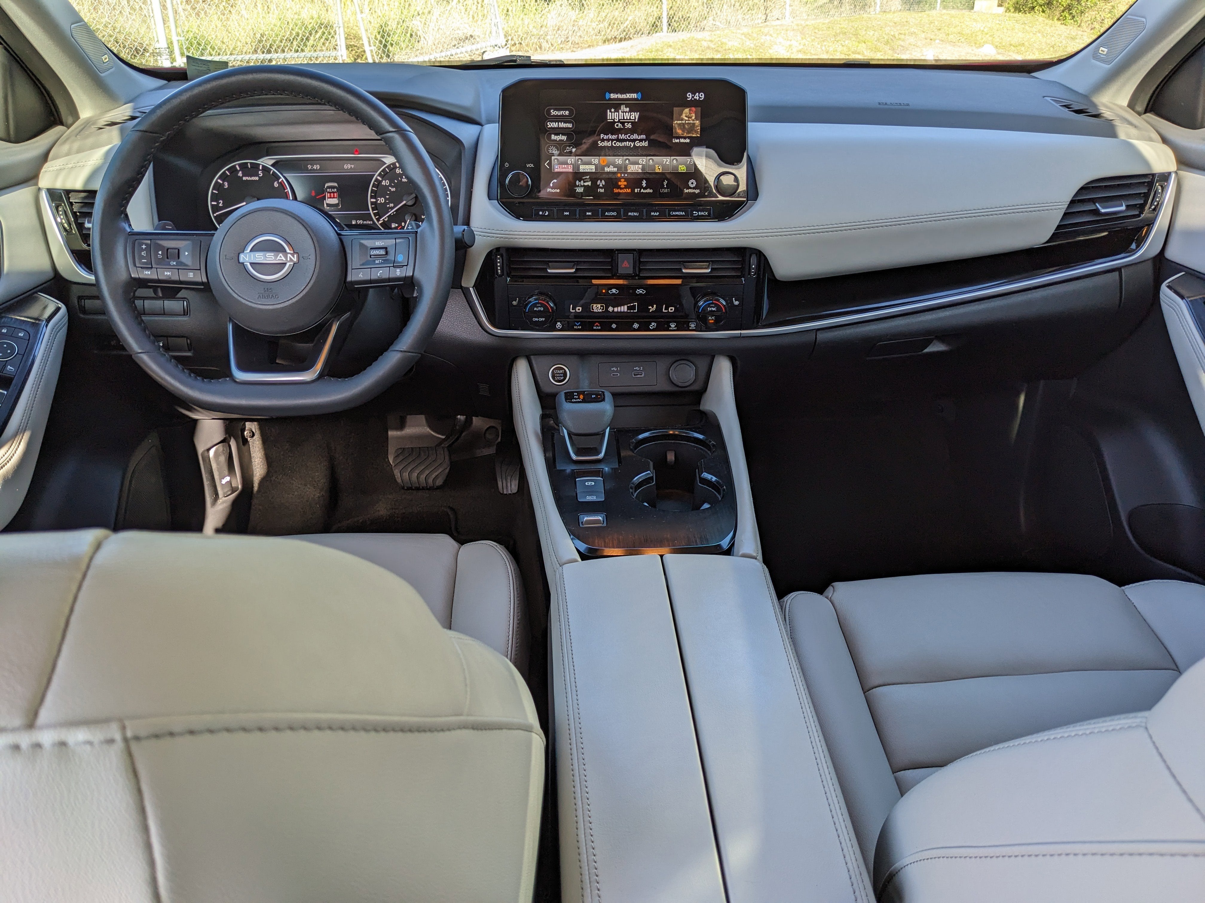 2023 Nissan Rogue SL