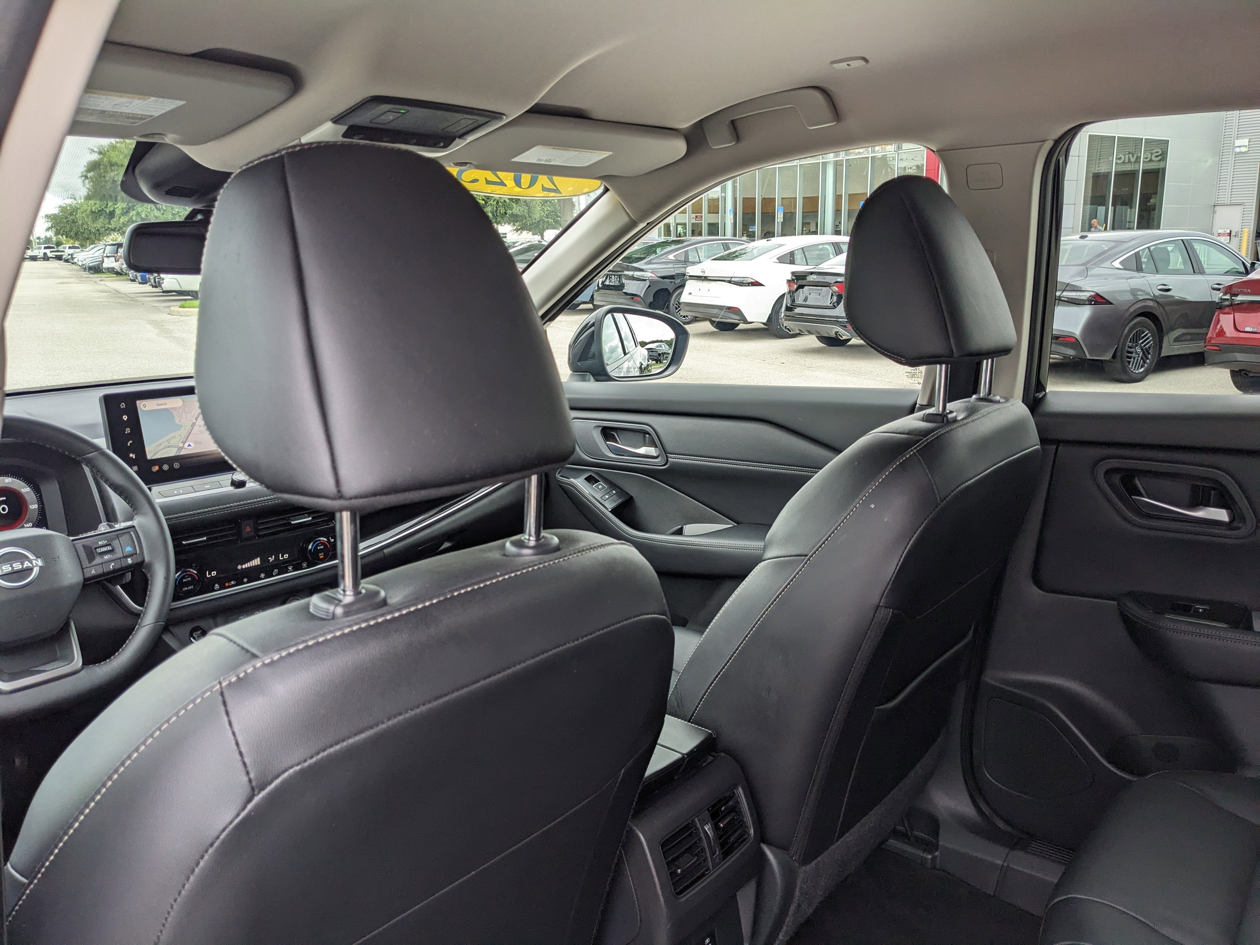 2025 Nissan Rogue SL