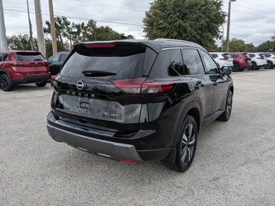 2025 Nissan Rogue SL