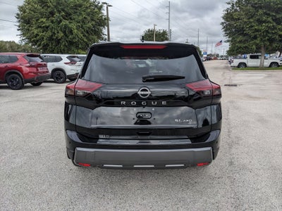 2025 Nissan Rogue SL