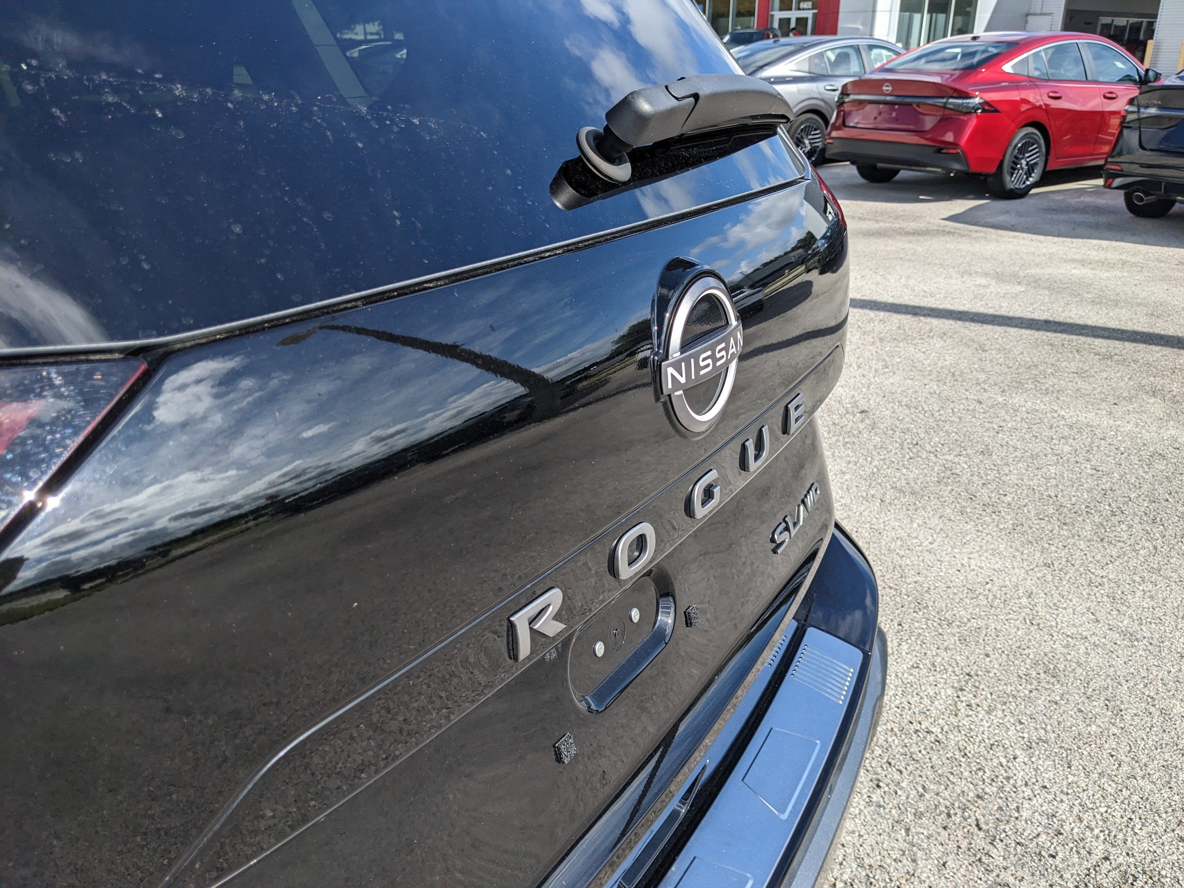 2025 Nissan Rogue SL
