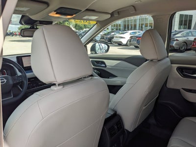 2025 Nissan Rogue SL