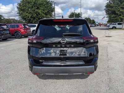 2025 Nissan Rogue SL