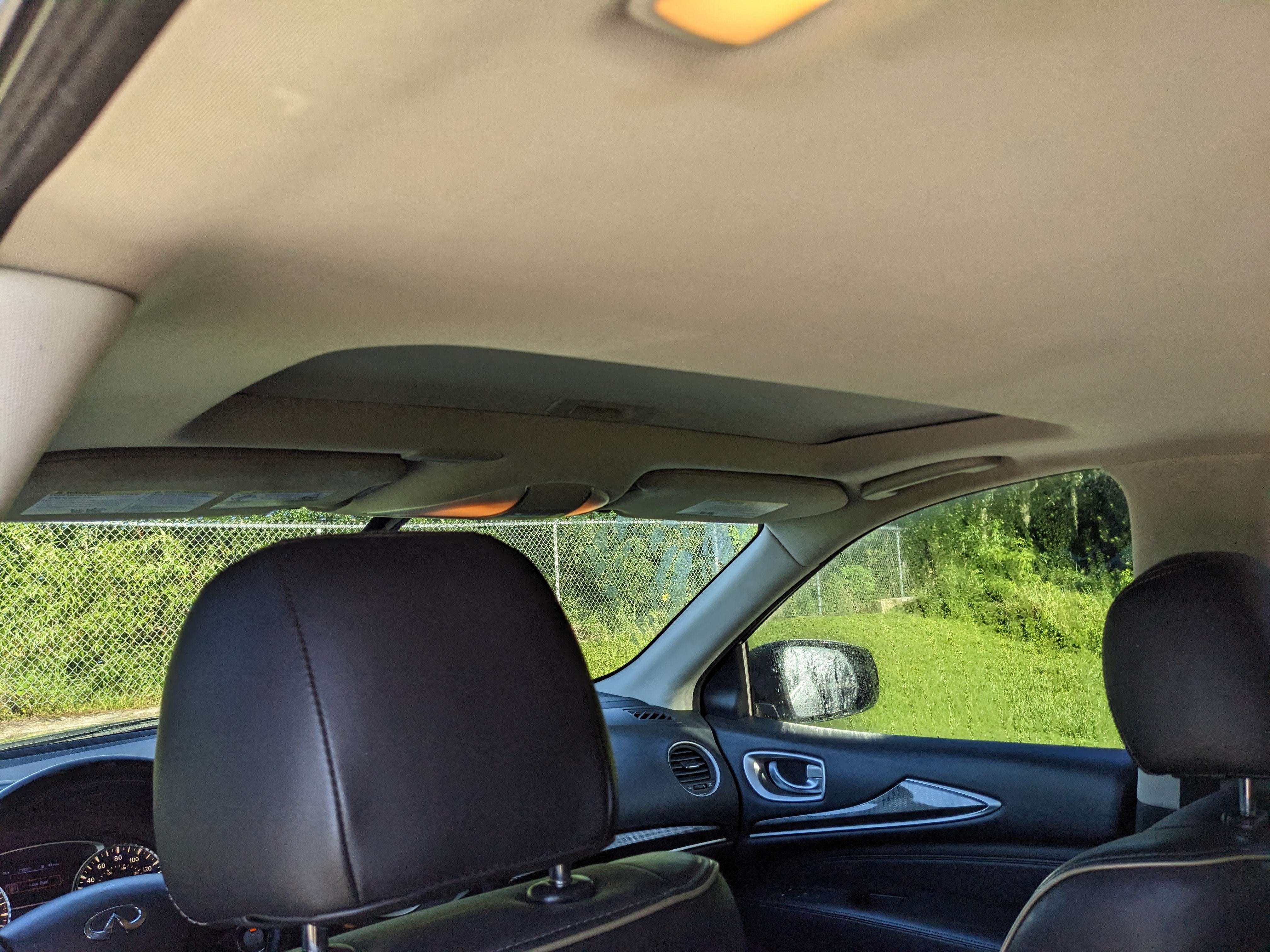 2017 INFINITI QX60 Base