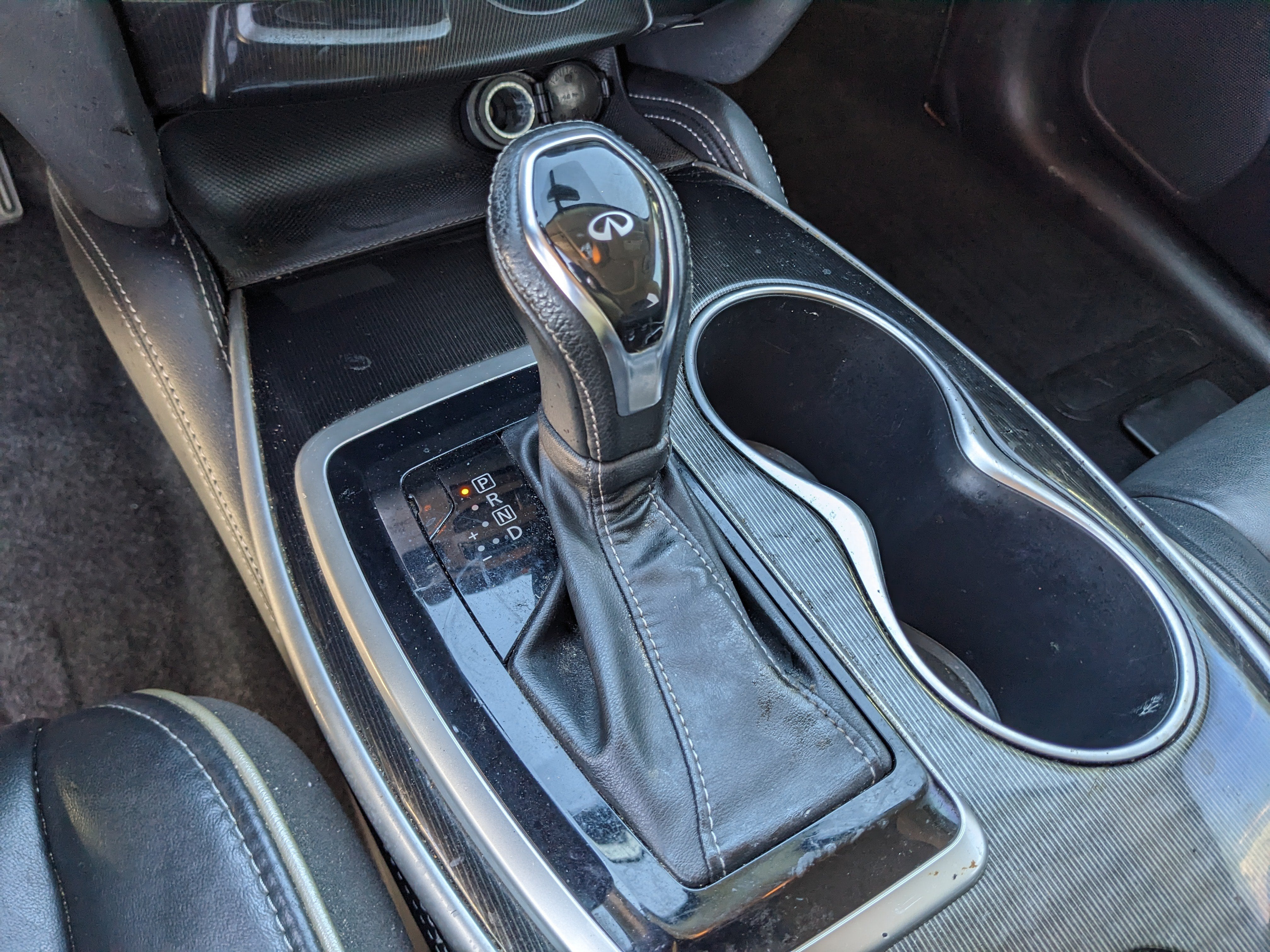 2017 INFINITI QX60 Base