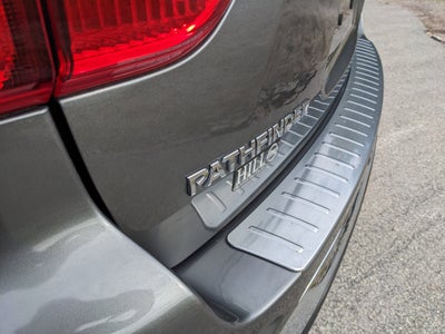 2020 Nissan Pathfinder S