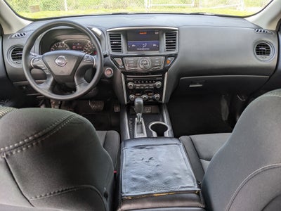 2020 Nissan Pathfinder S