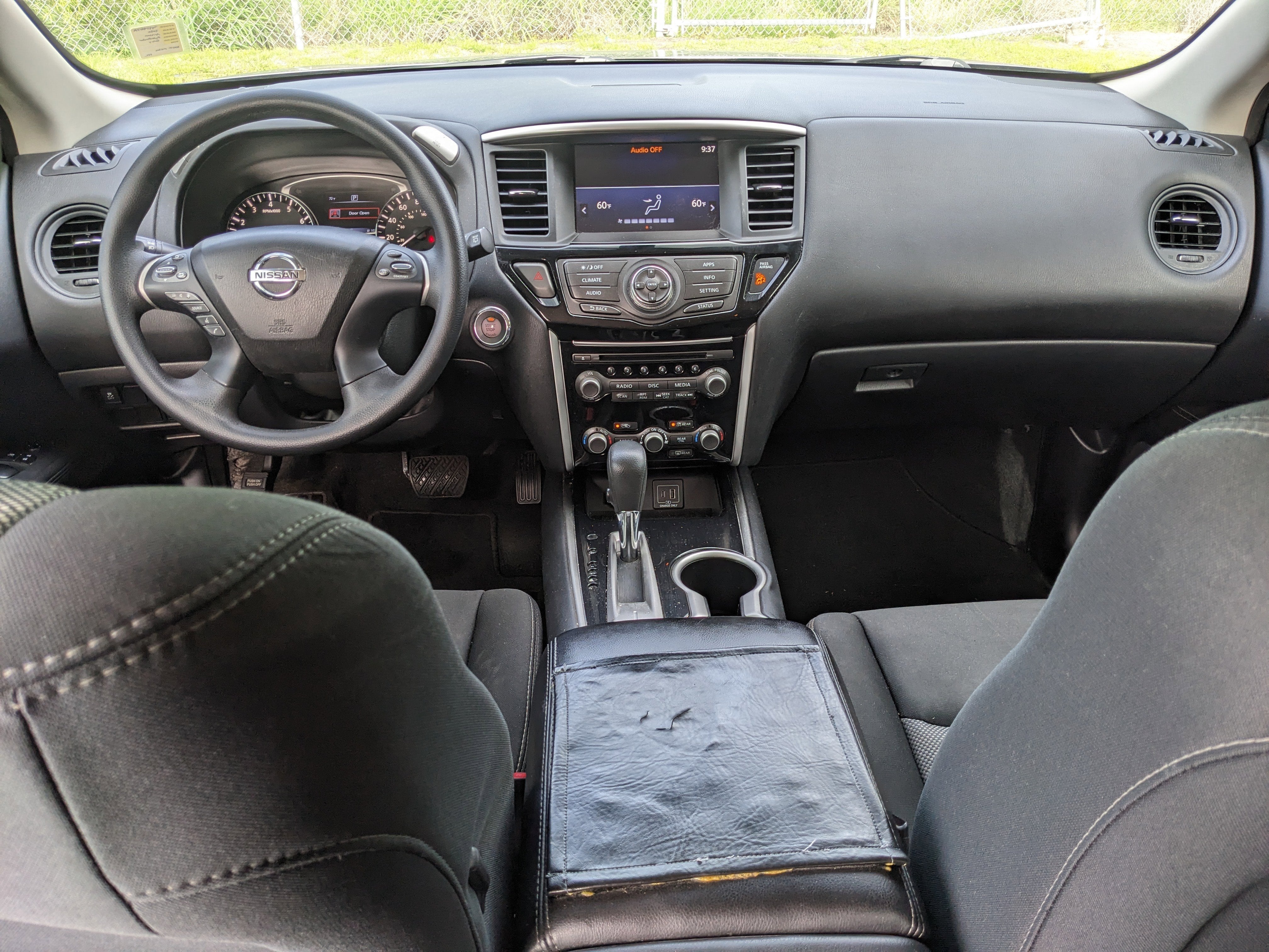 2020 Nissan Pathfinder S