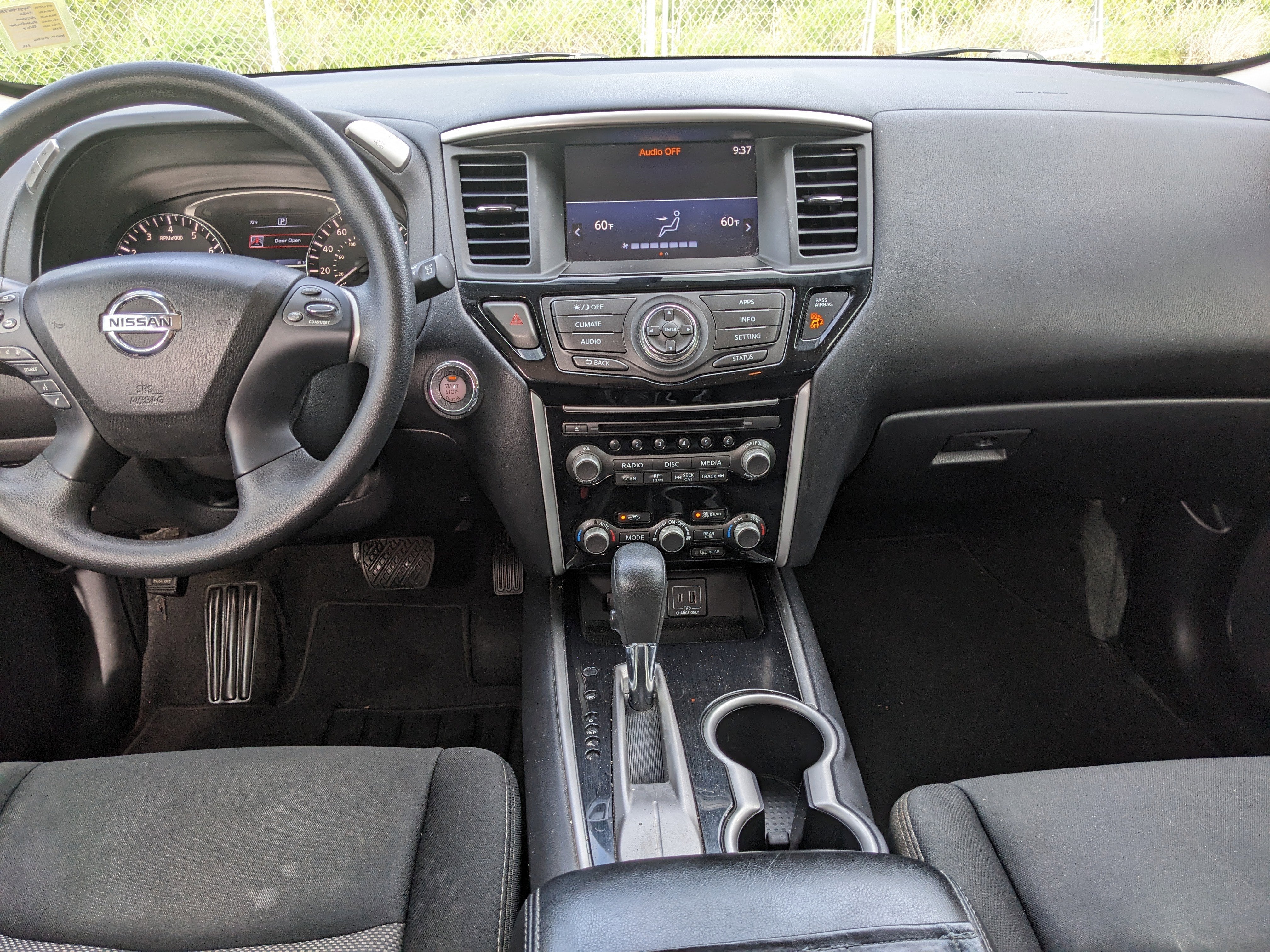 2020 Nissan Pathfinder S