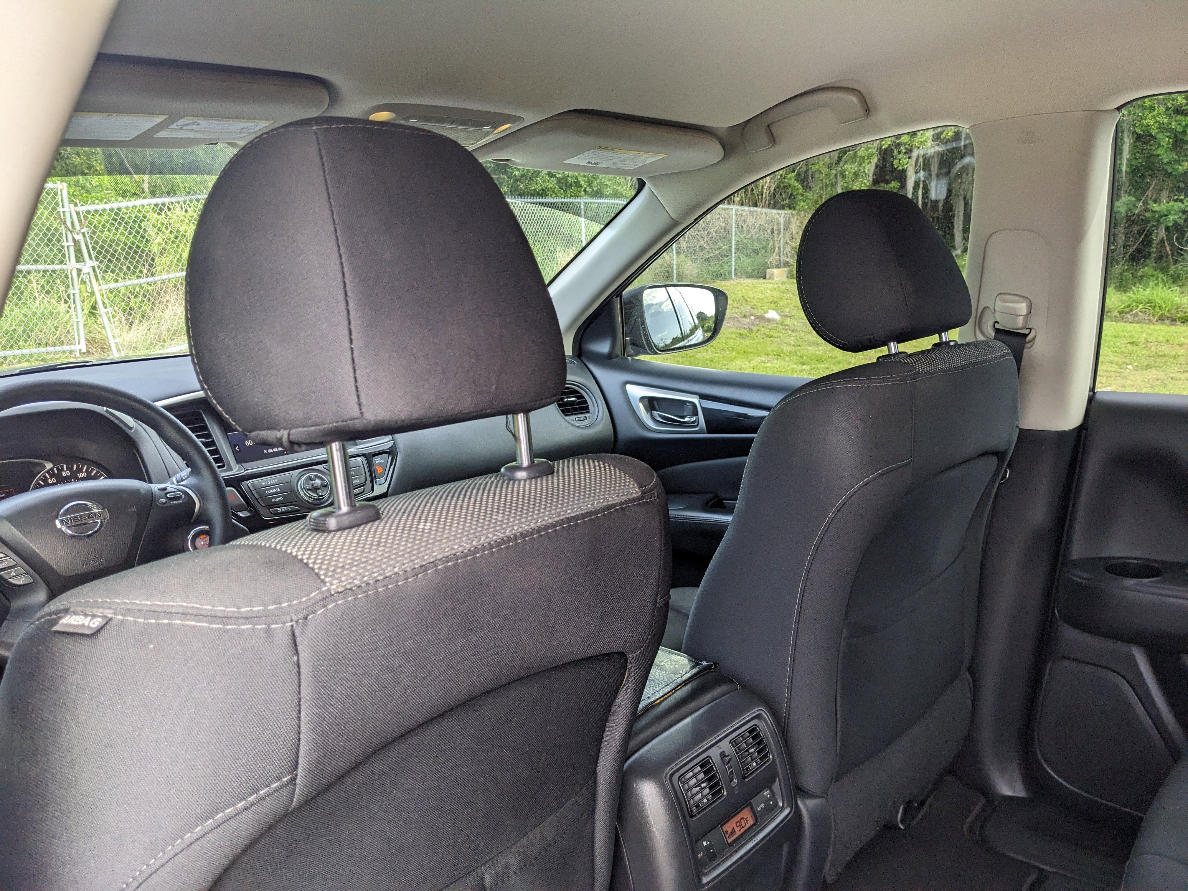 2020 Nissan Pathfinder S
