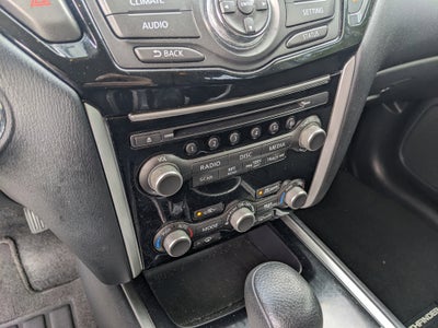 2020 Nissan Pathfinder S
