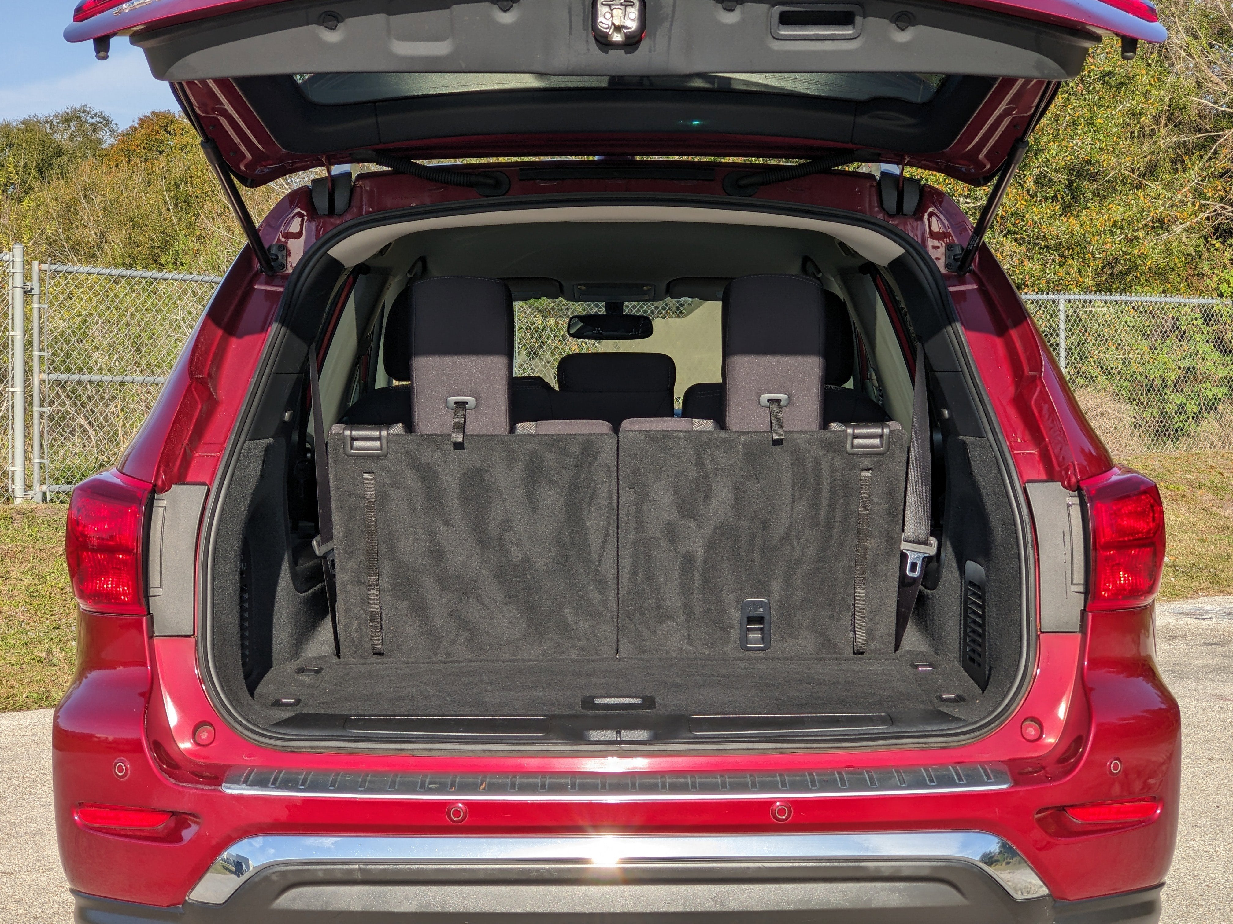 2020 Nissan Pathfinder SV