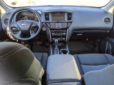 2020 Nissan Pathfinder SV