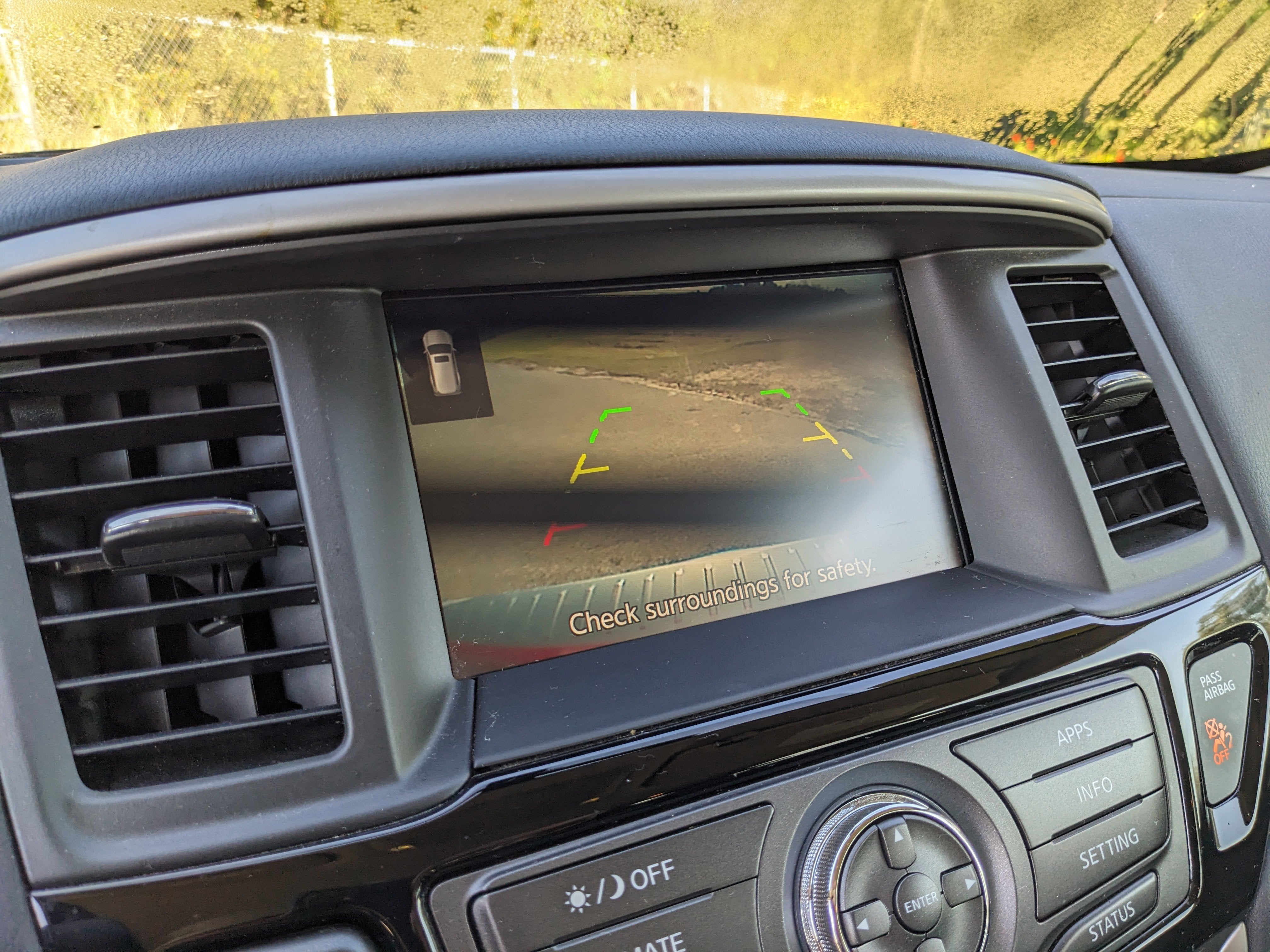 2020 Nissan Pathfinder SV