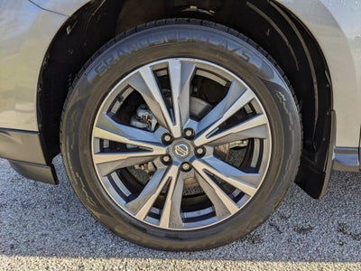 2019 Nissan Pathfinder Platinum