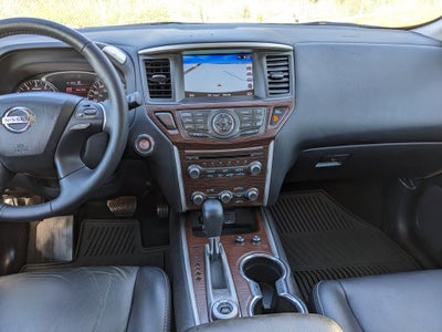 2019 Nissan Pathfinder Platinum