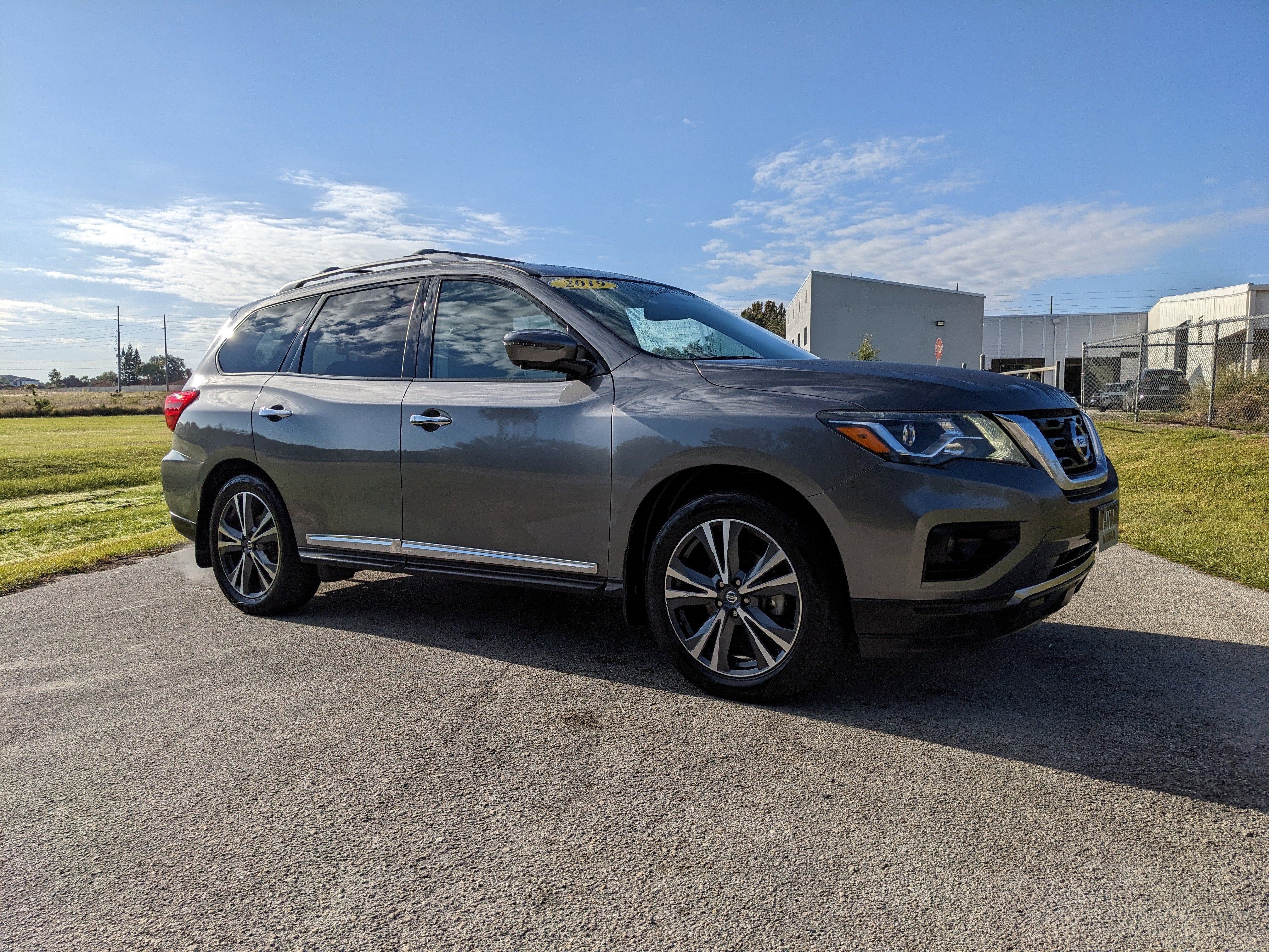 2019 Nissan Pathfinder Platinum