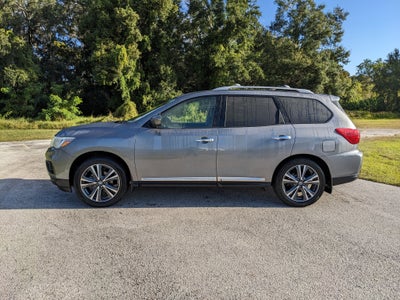 2019 Nissan Pathfinder Platinum