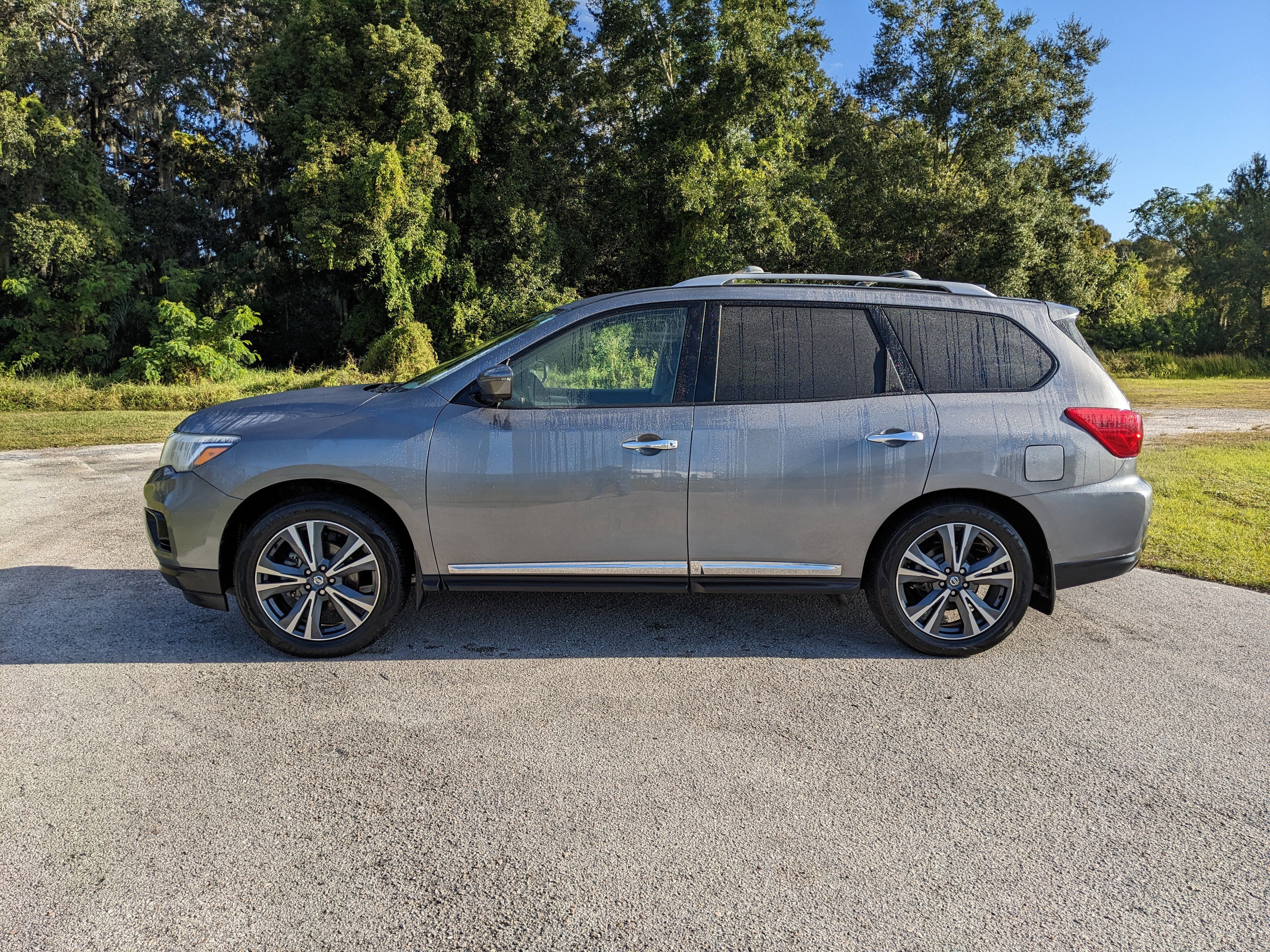 2019 Nissan Pathfinder Platinum