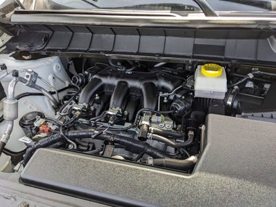 2024 Nissan Pathfinder SV