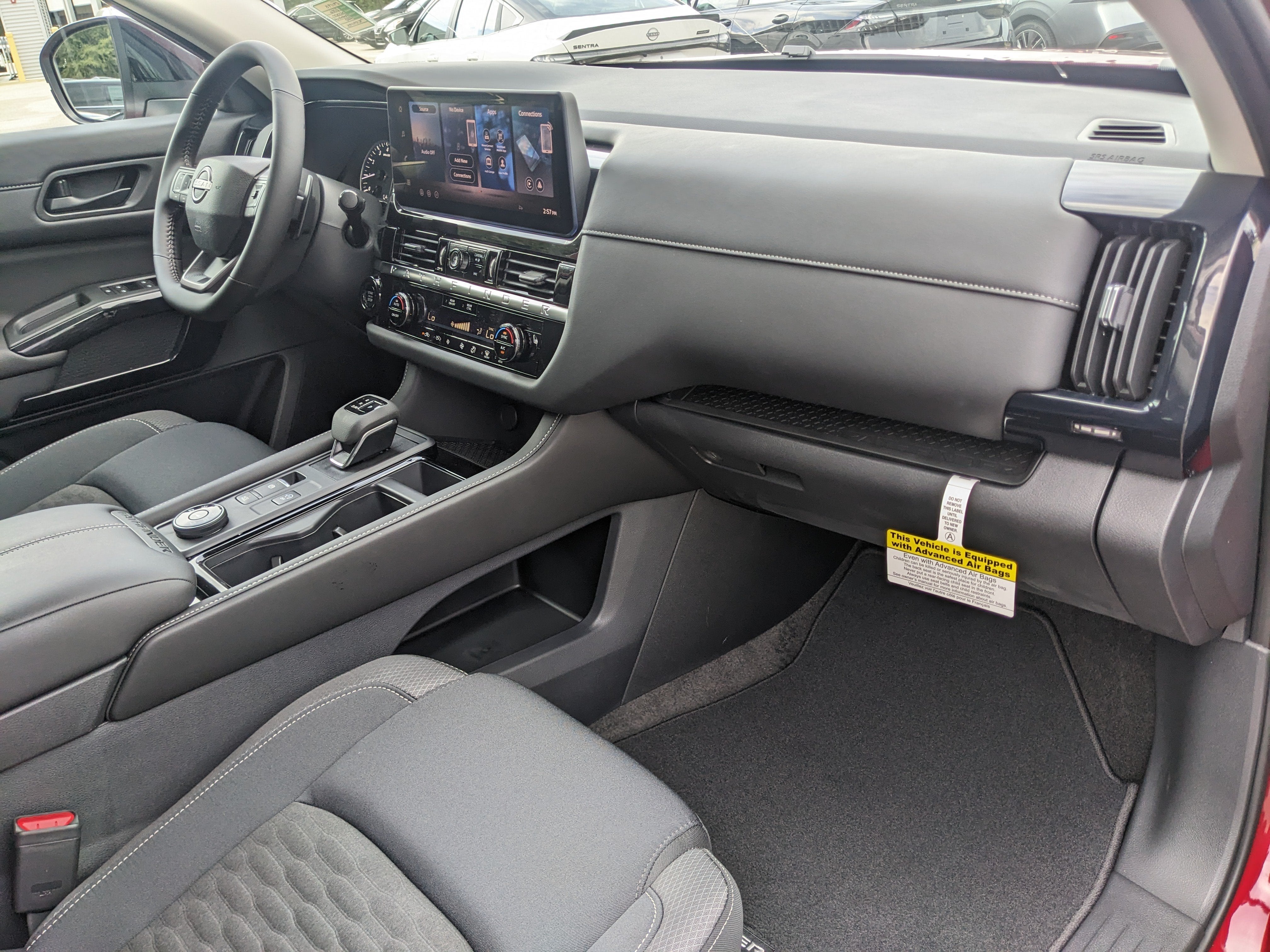 2026 Nissan Pathfinder SV