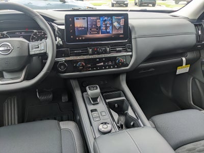 2026 Nissan Pathfinder SV