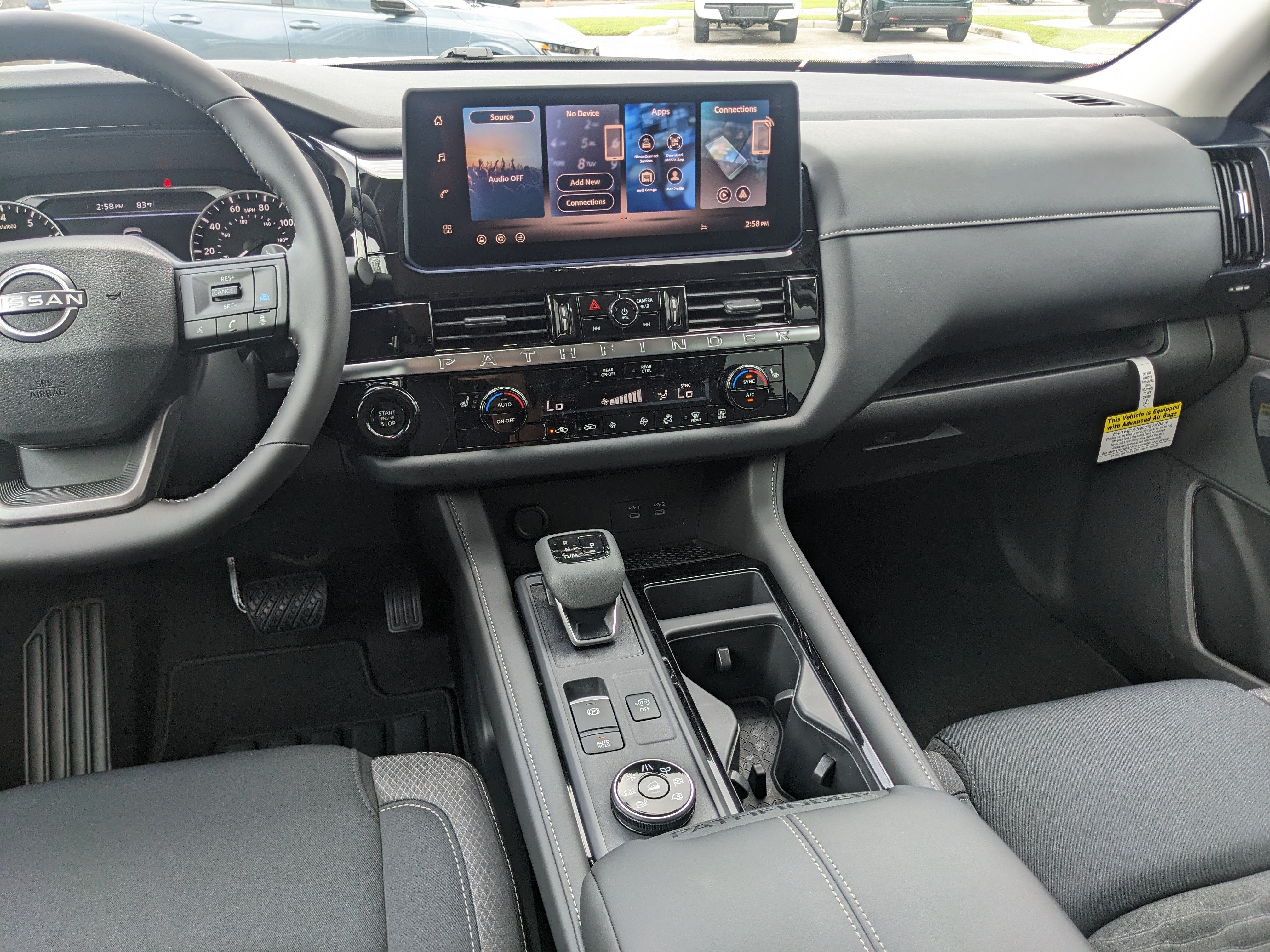 2026 Nissan Pathfinder SV