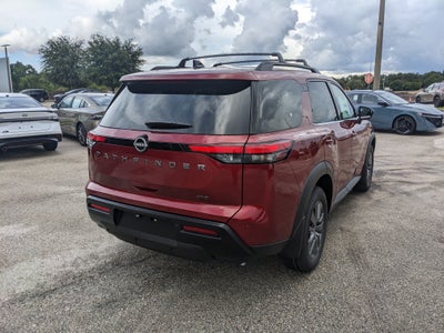 2026 Nissan Pathfinder SV