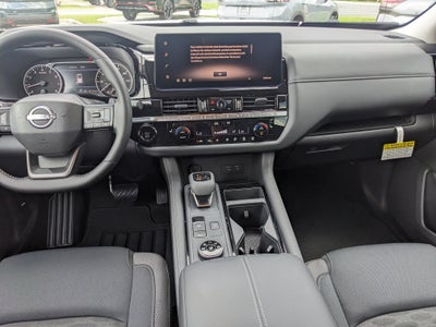 2026 Nissan Pathfinder SV