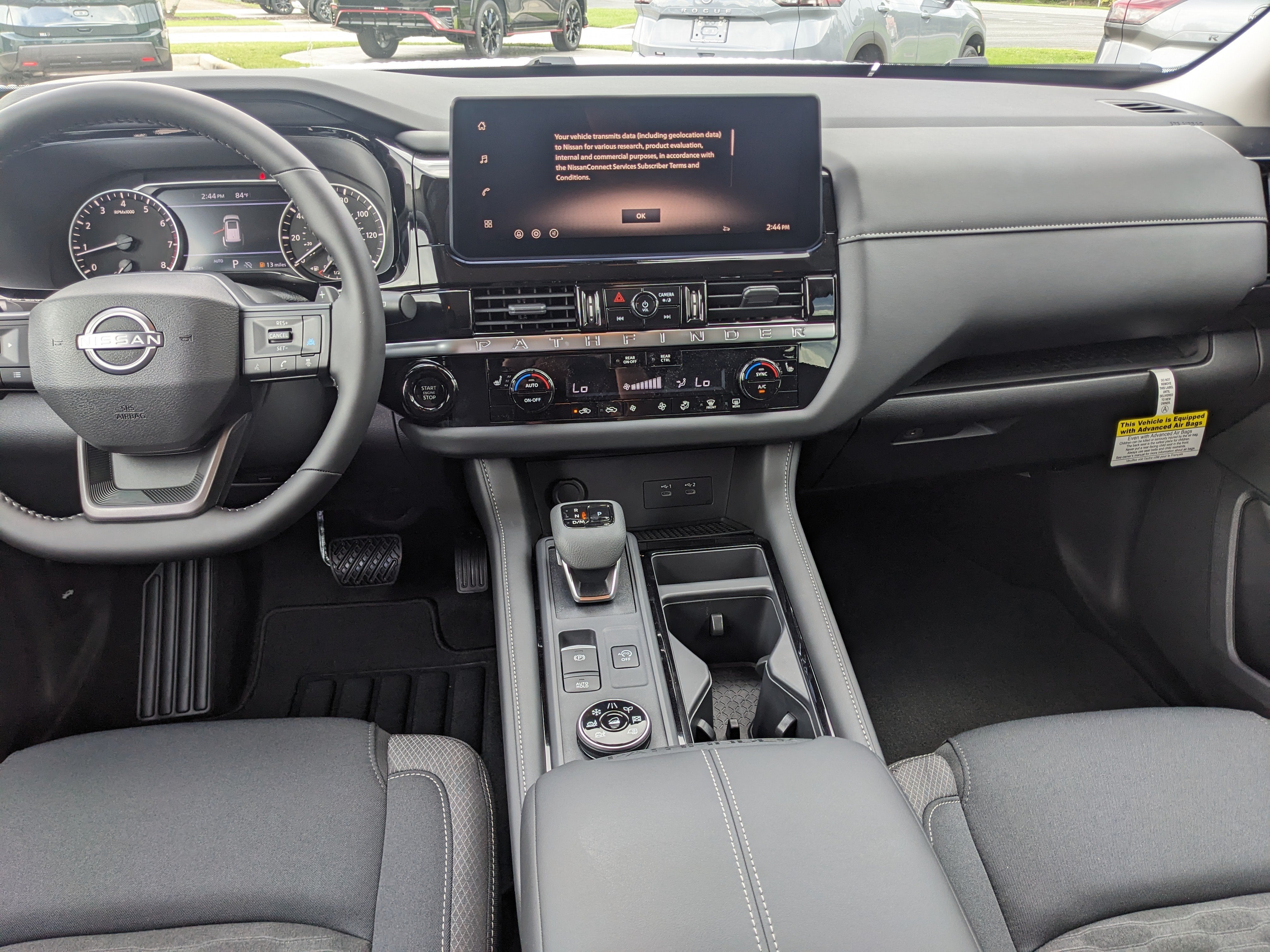 2026 Nissan Pathfinder SV