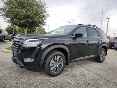 2026 Nissan Pathfinder SV